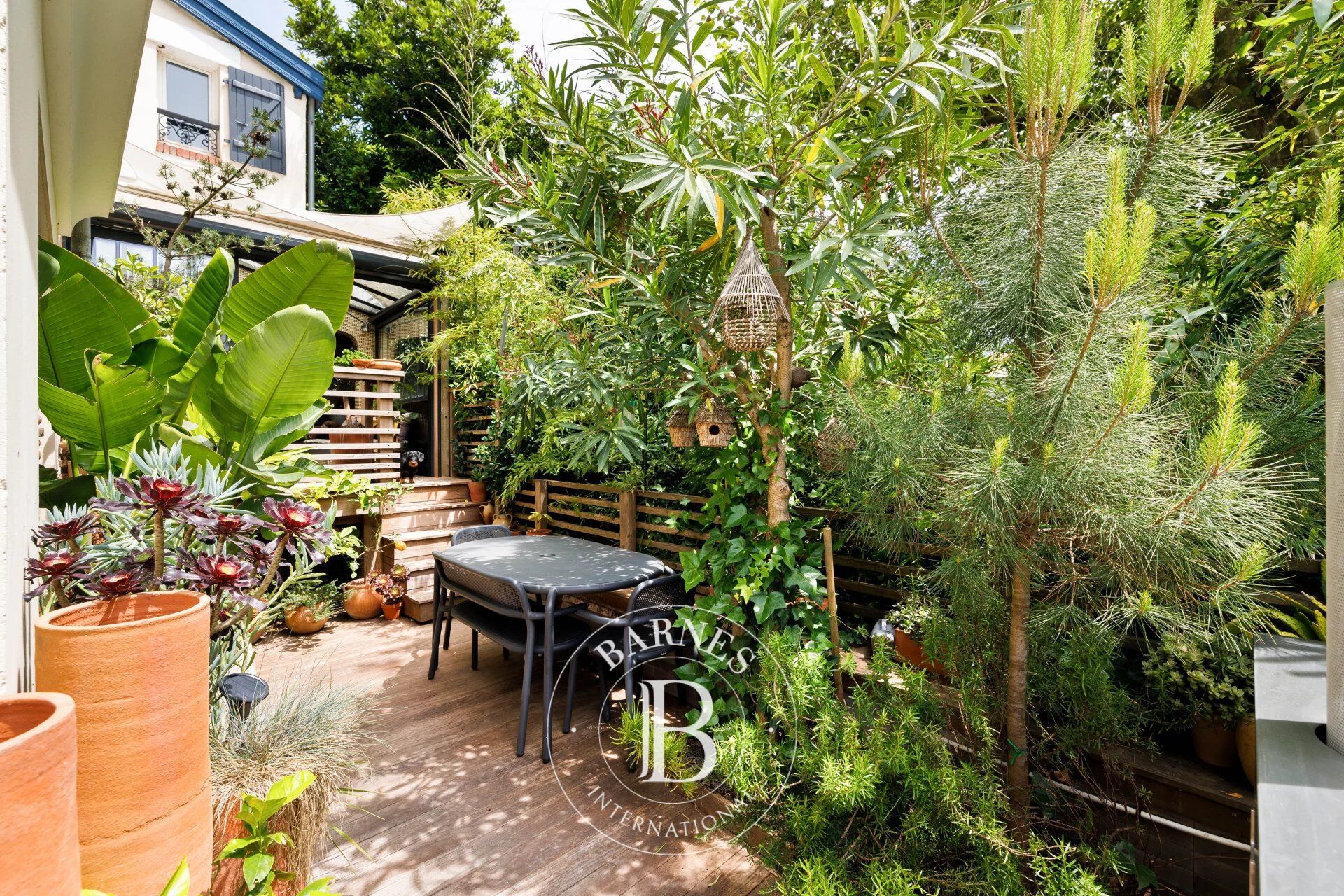 BIARRITZ, BEAURIVAGE, CHARMING 170 M² HOUSE IN A QUIET LOCATION - picture 2