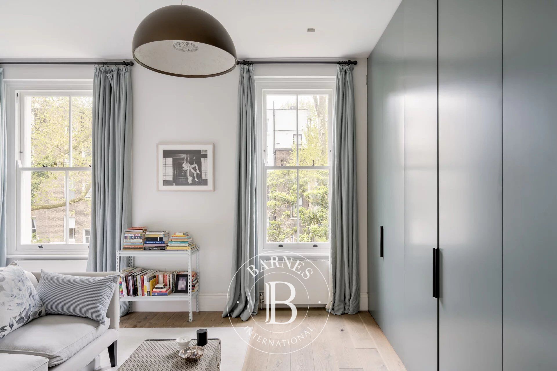 Ev London - picture 12