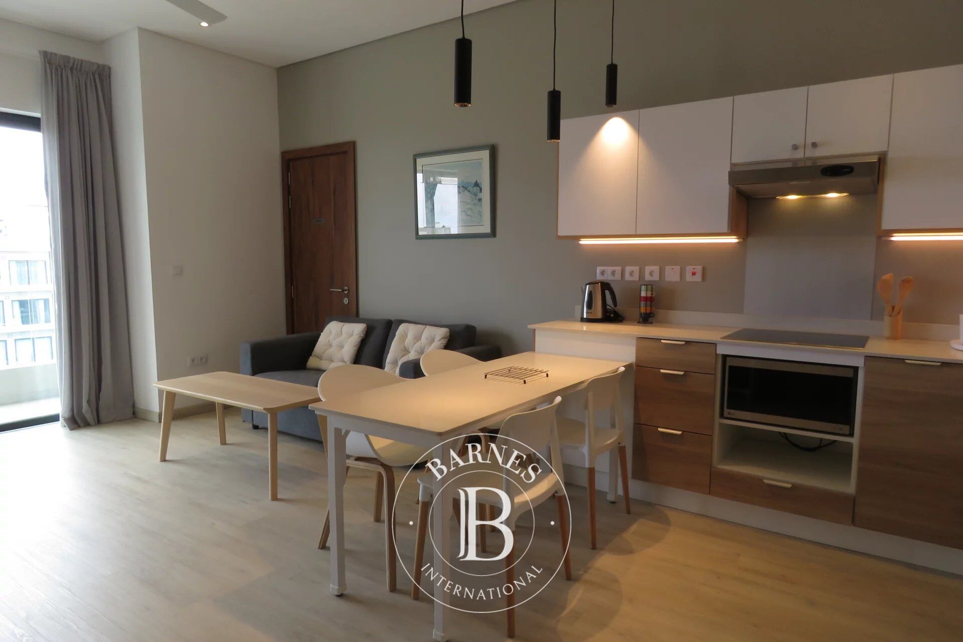 Penthouse Moka - picture 1