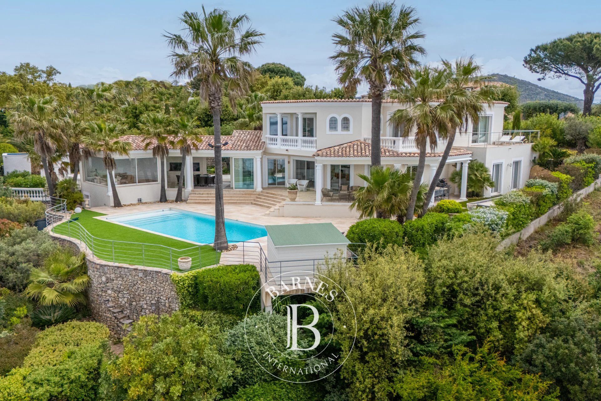 LOCATION SAISONNIÈRE - SAINTE-MAXIME - VILLA VUE MER - 6 CHAMBRES - PISCINE - picture 1