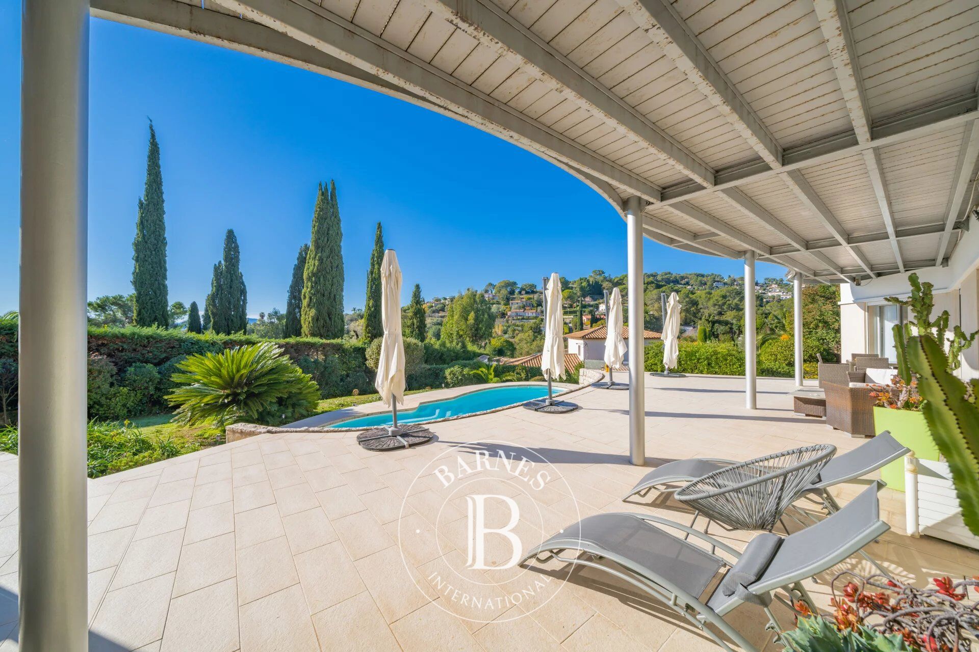 Villa Mougins - picture 1