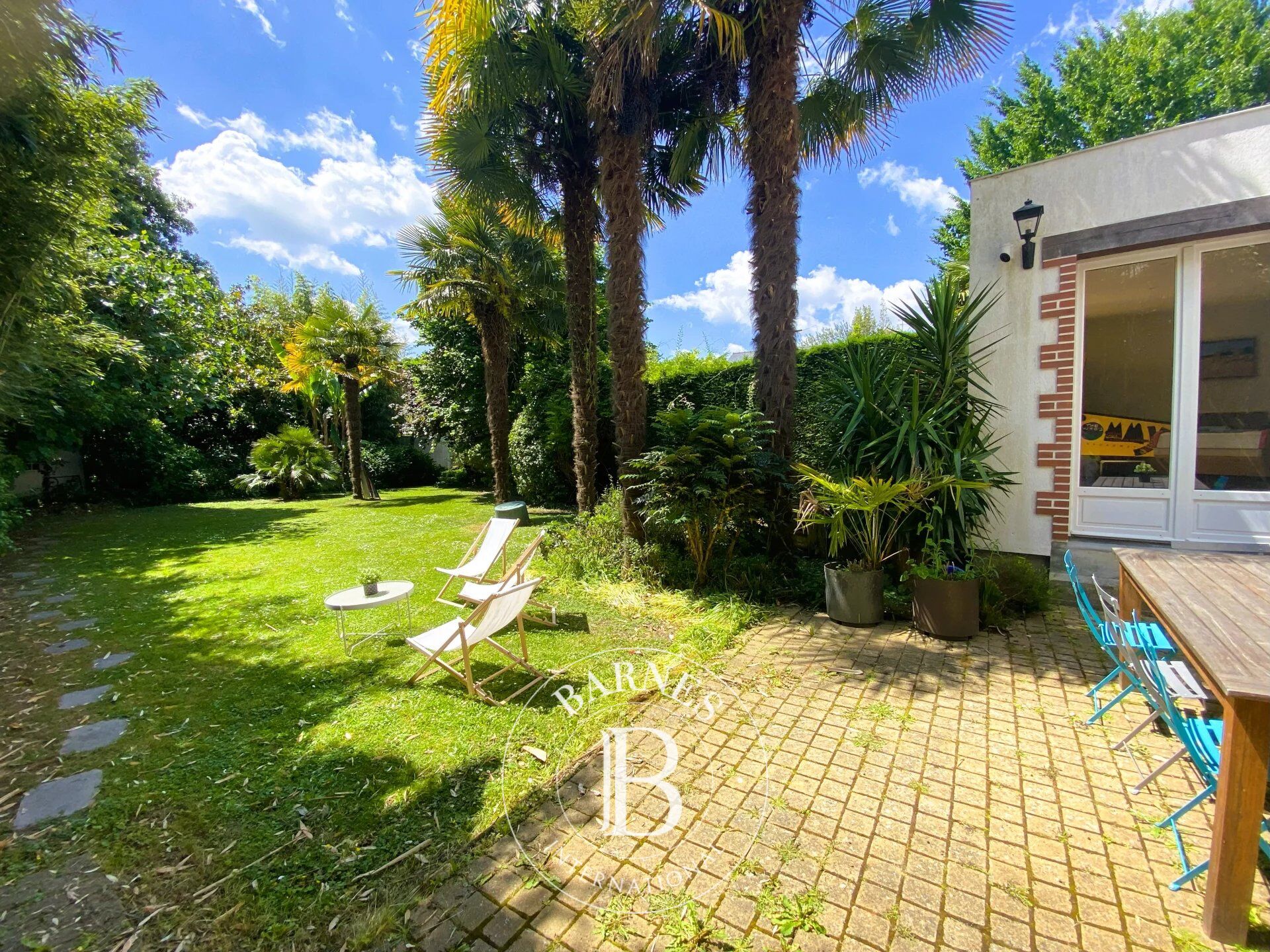 Casa Rennes - picture 2