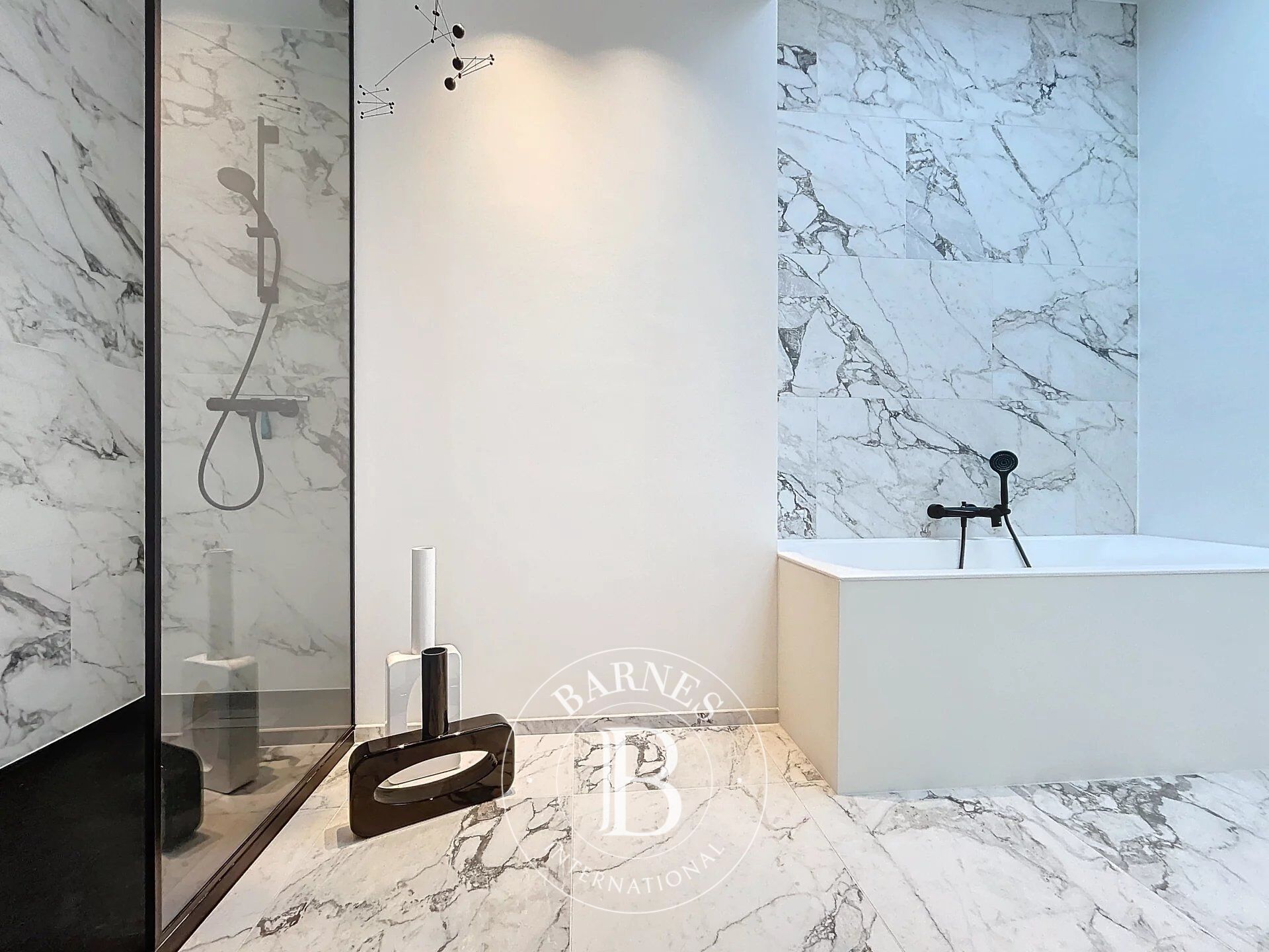 Daire Ixelles - picture 15