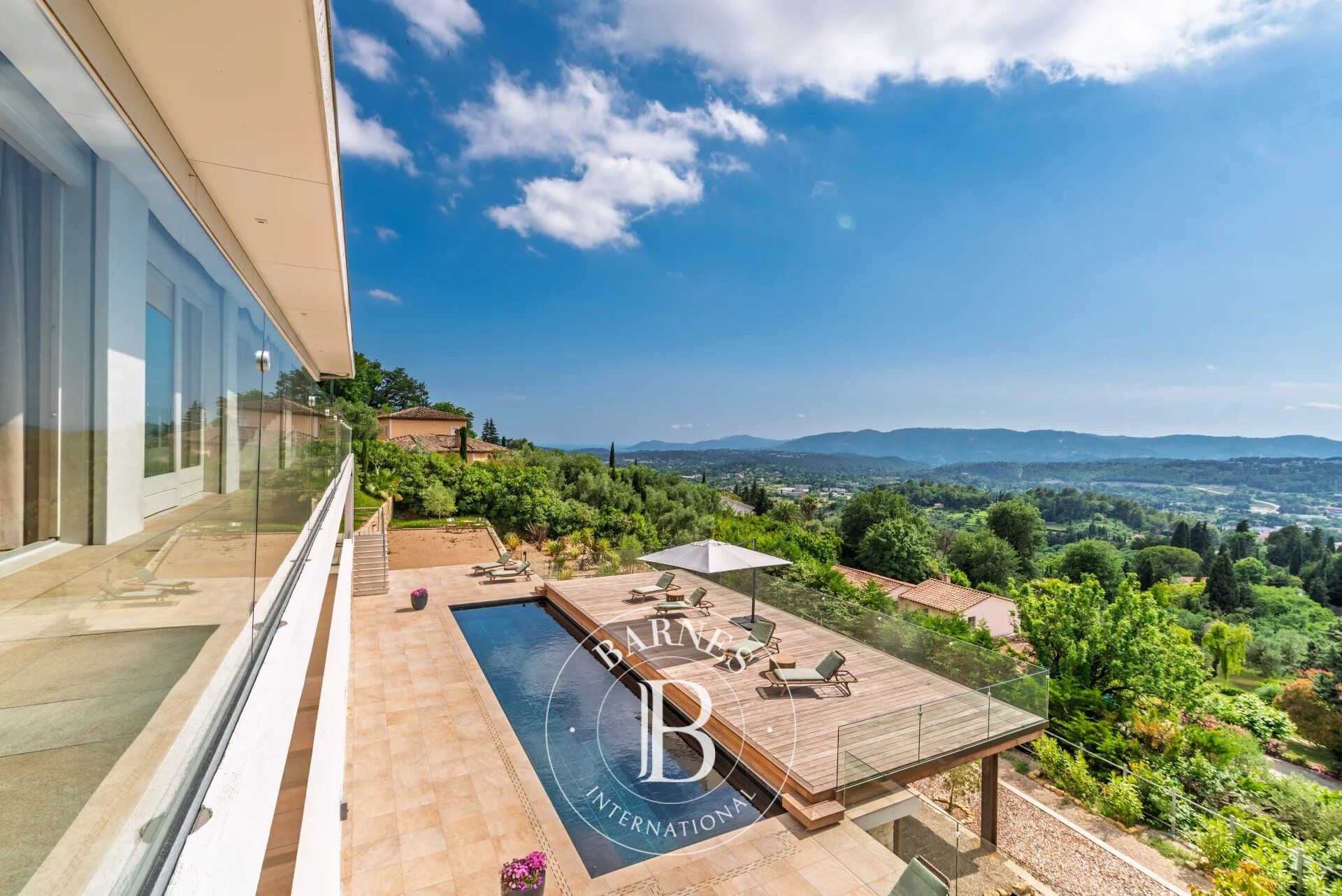 Villa Grasse - picture 1