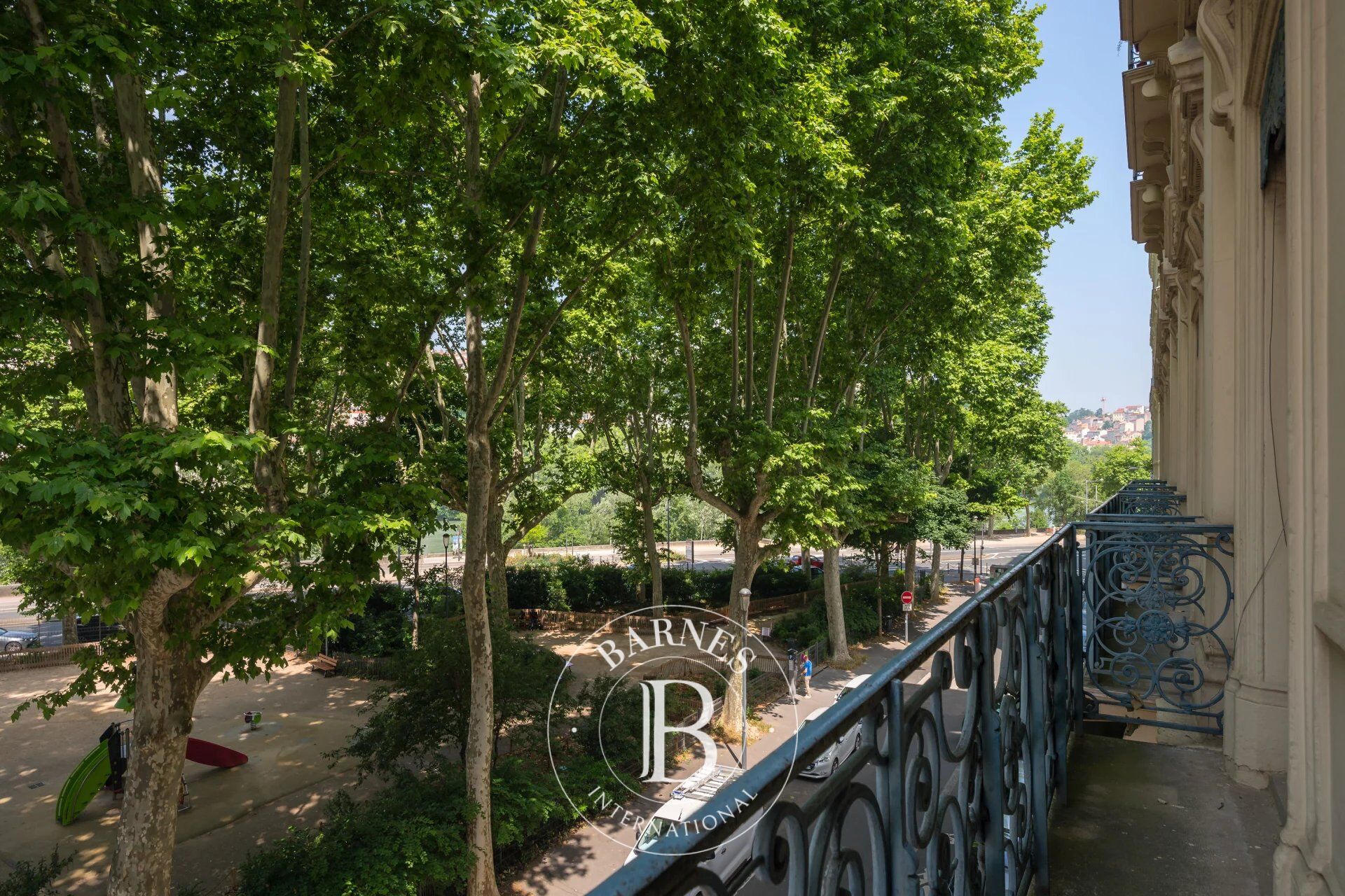 Piso Lyon 6ème - picture 1