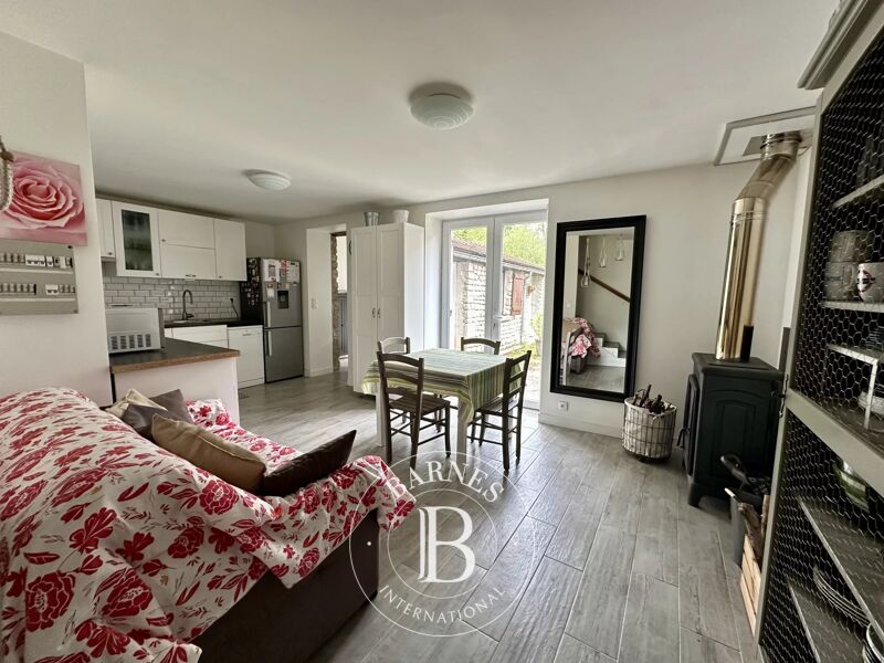 Casa de pueblo Yèvre-la-Ville