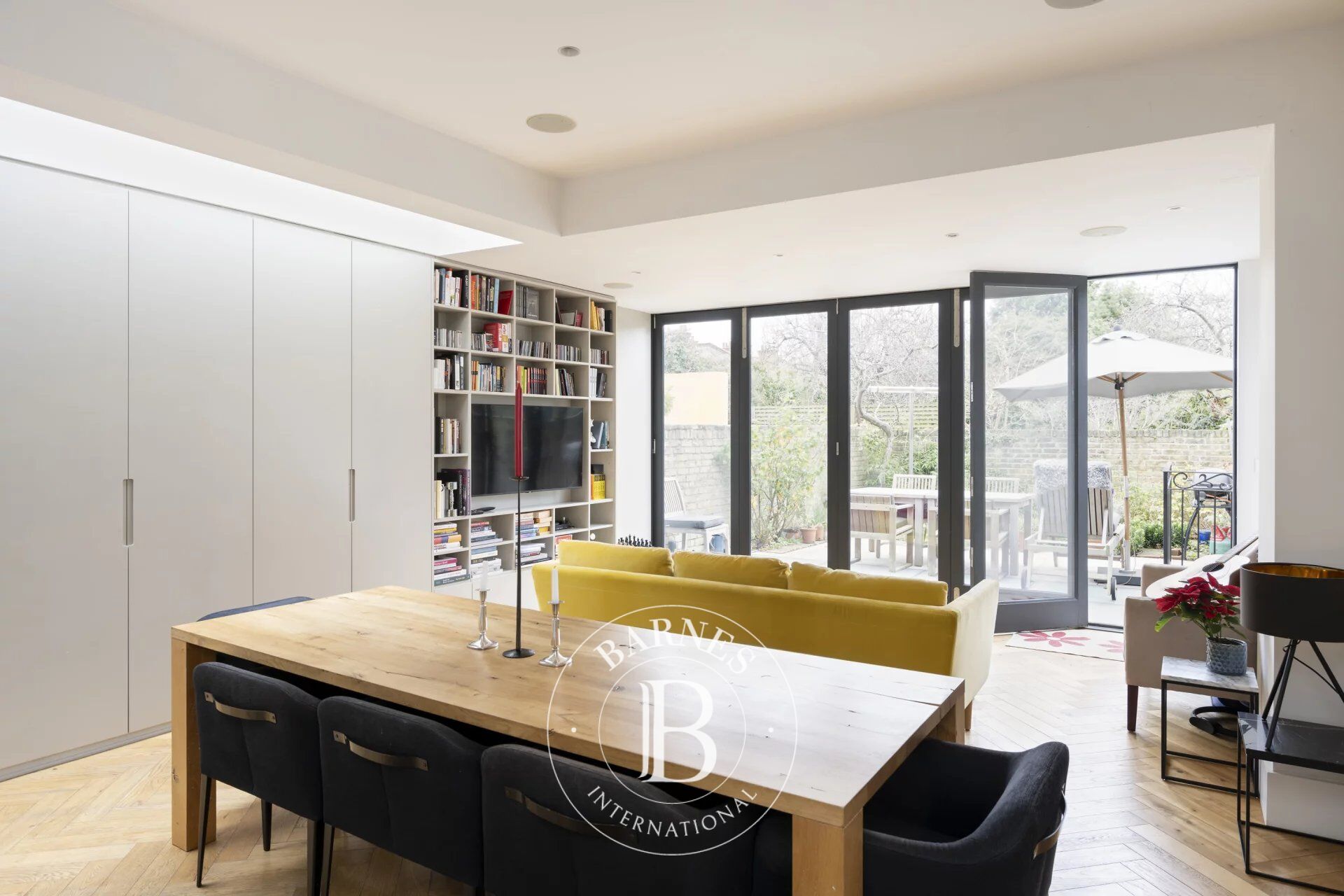 Ev London - picture 18