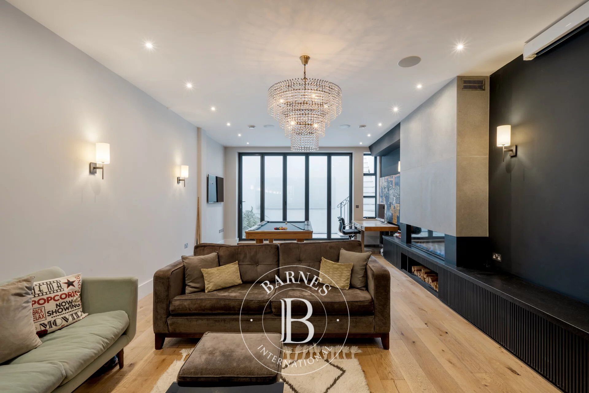 Ev London - picture 12