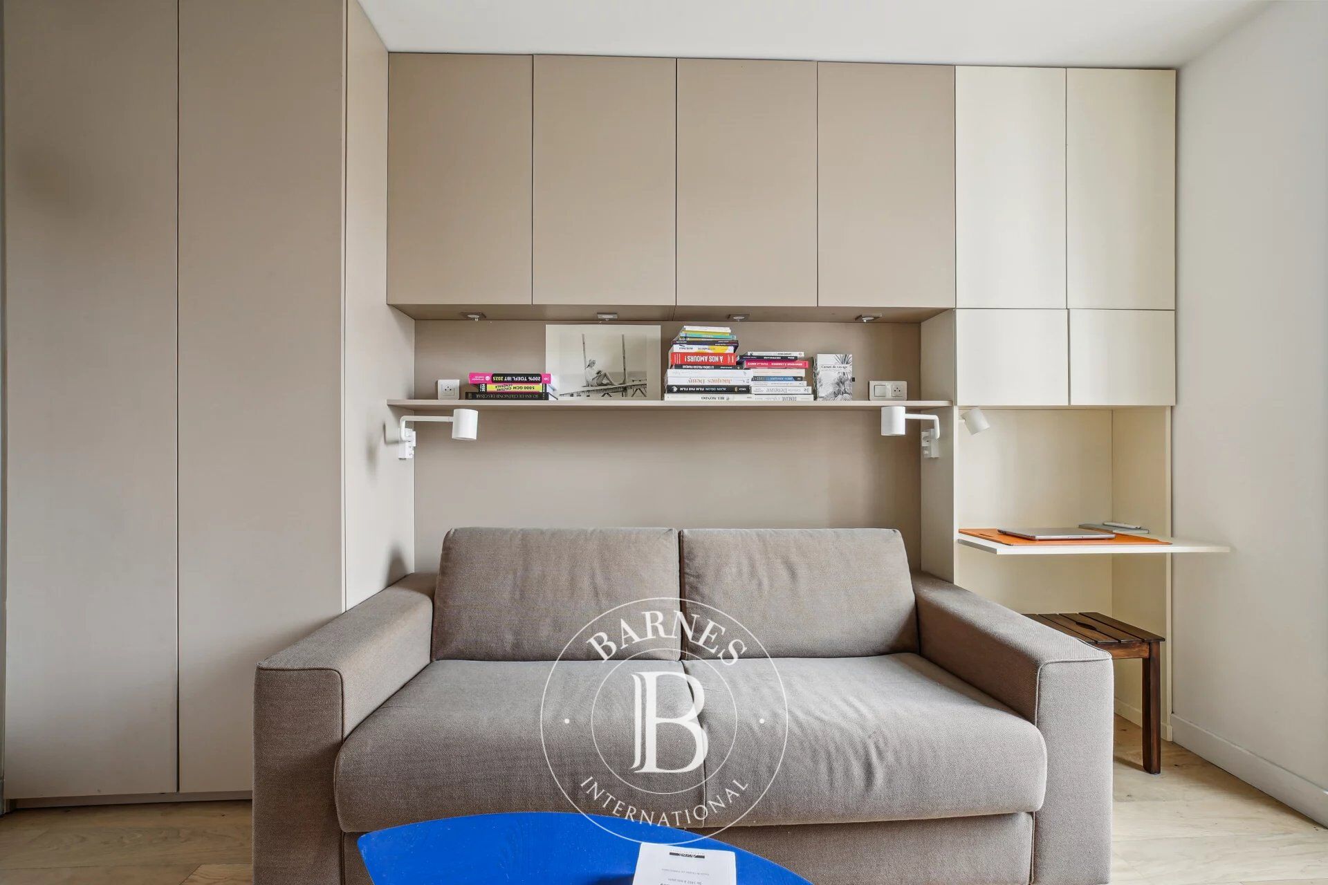 Piso Paris 10ème - picture 2