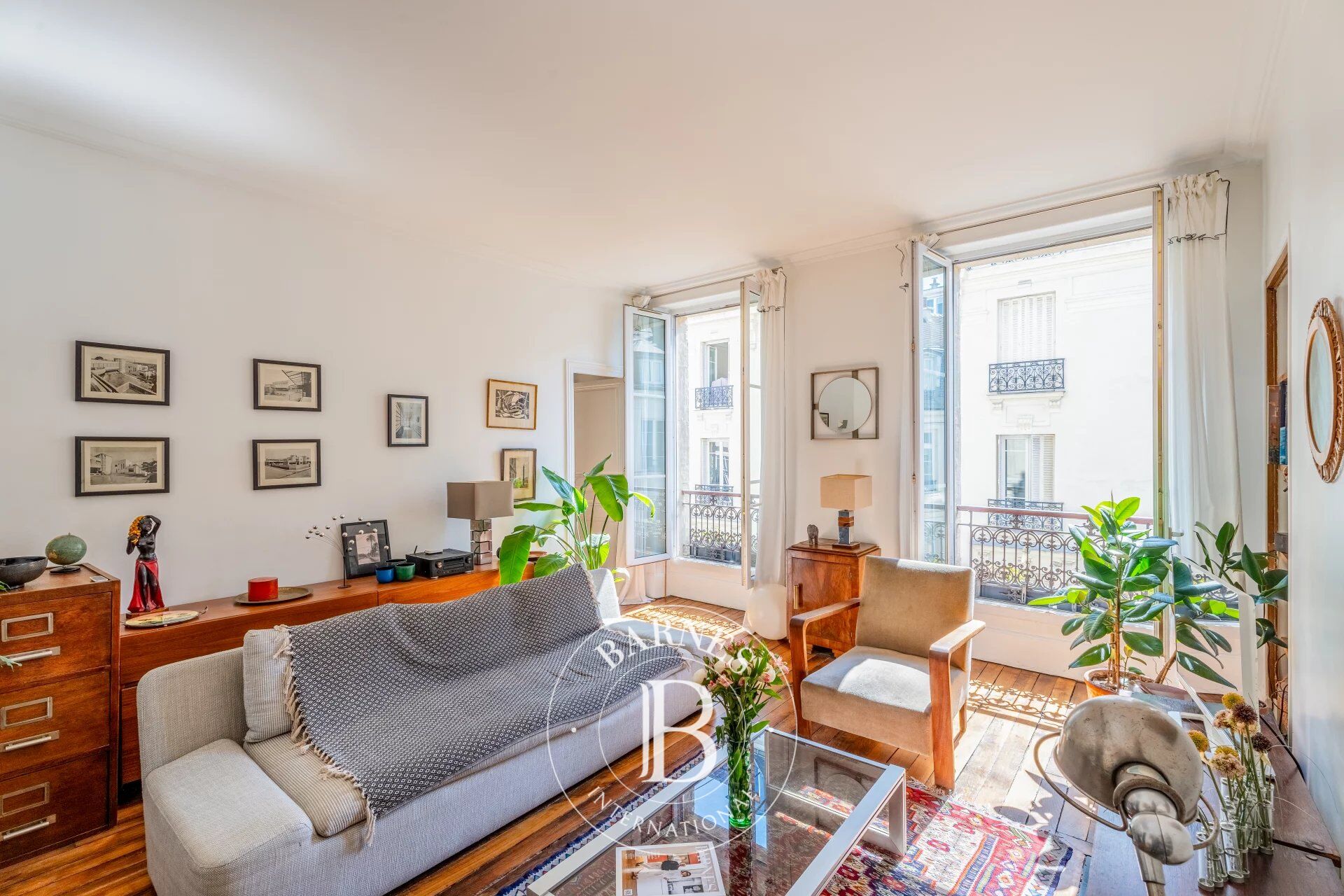 Piso Paris 3ème - picture 3