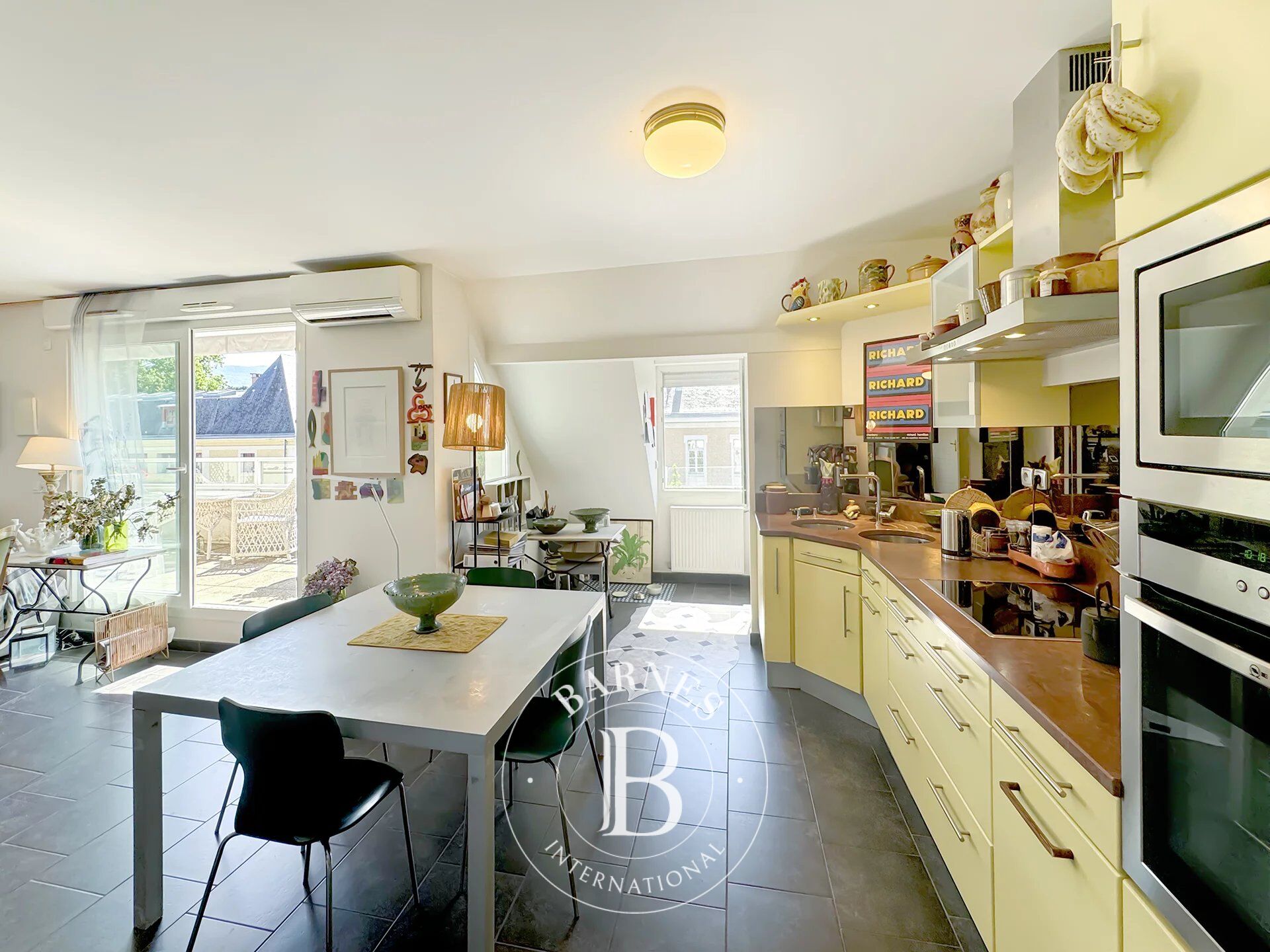 BARNES AIX LES BAINS -  DUPLEX - DERNIER ÉTAGE - TERRASSE - picture 3