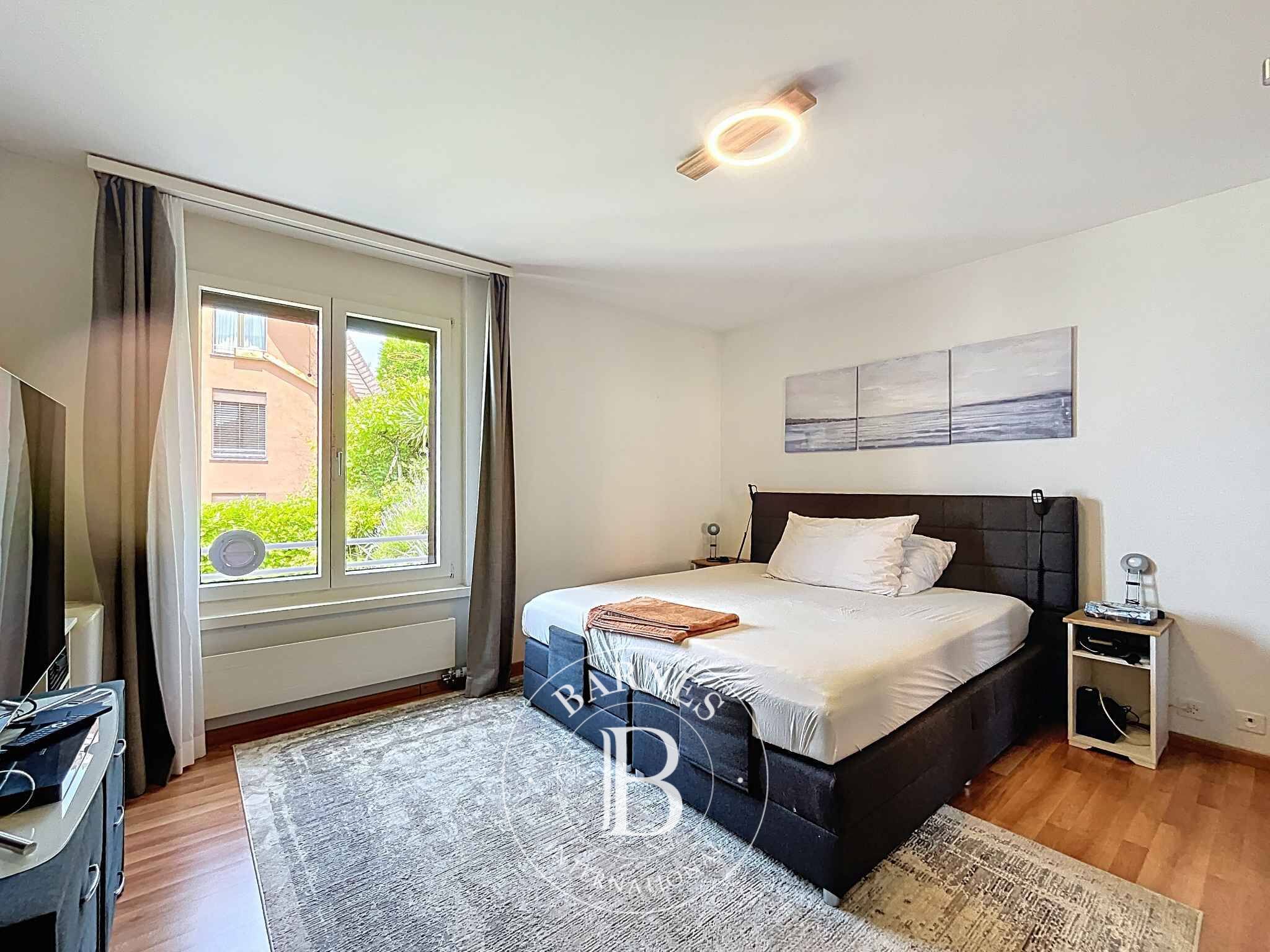 Daire Montreux - picture 6