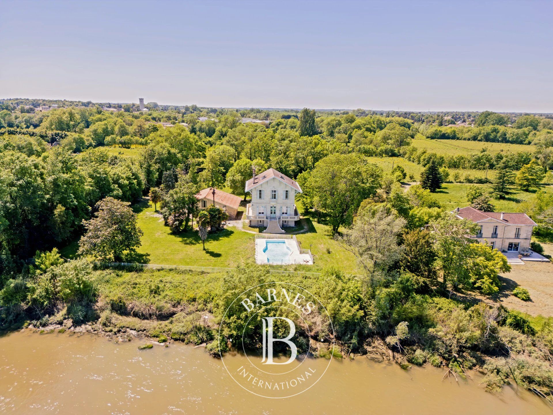 Beautiran – Garonne View – Elegant 19th-Century Home – Garden – Pool – Garage – Outbuilding - picture 2