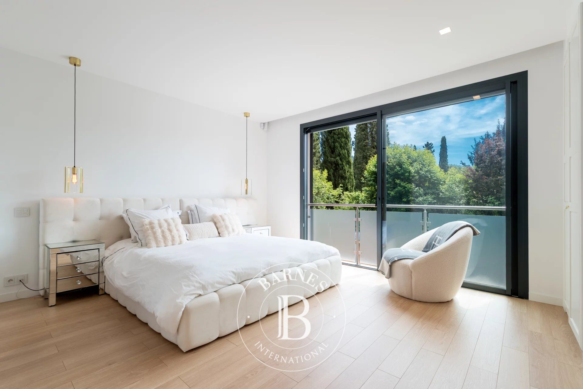 Ev Opio - picture 14