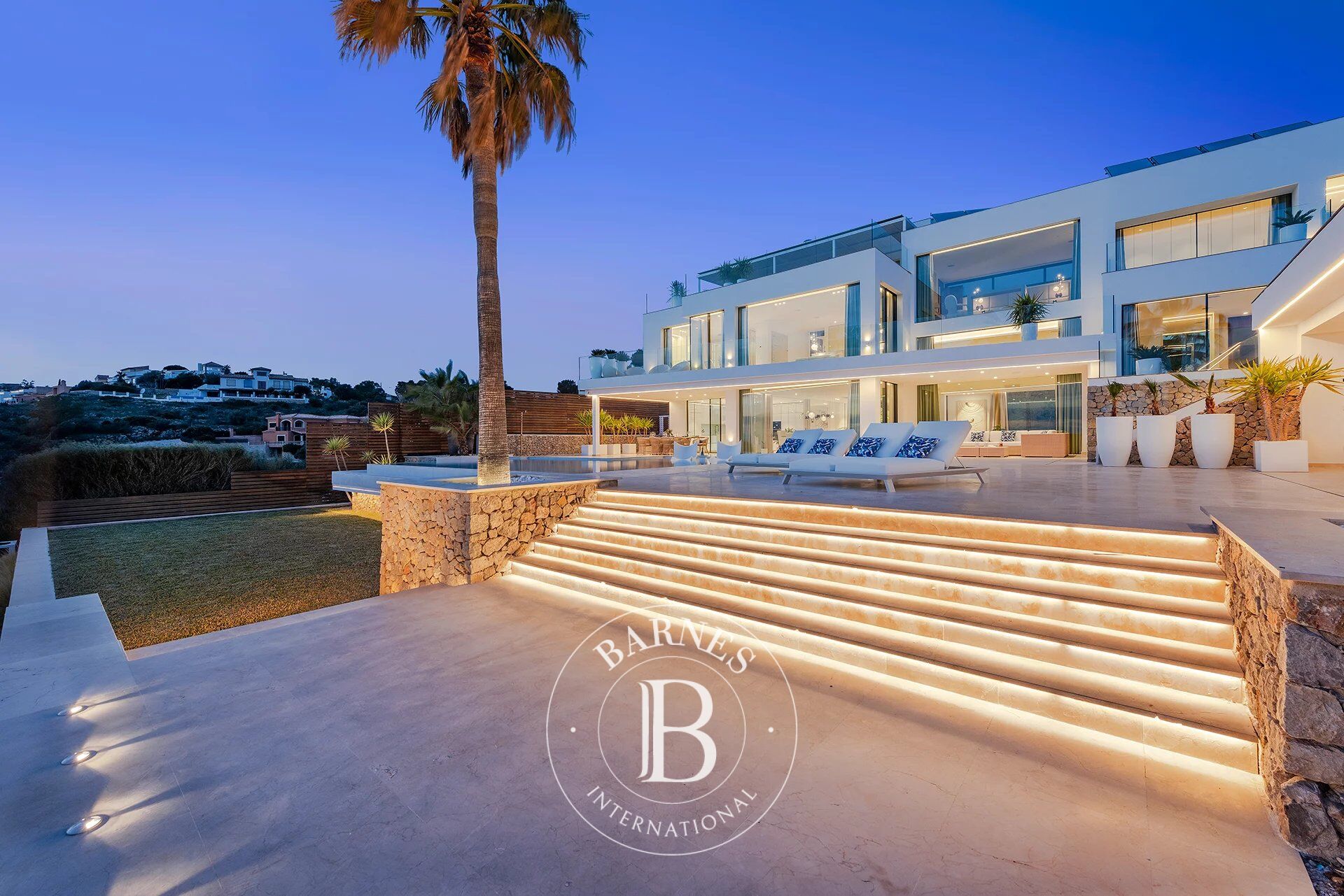 Villa Blue Sky – Eleganza Contemporanea sul Mediterraneo - picture 2