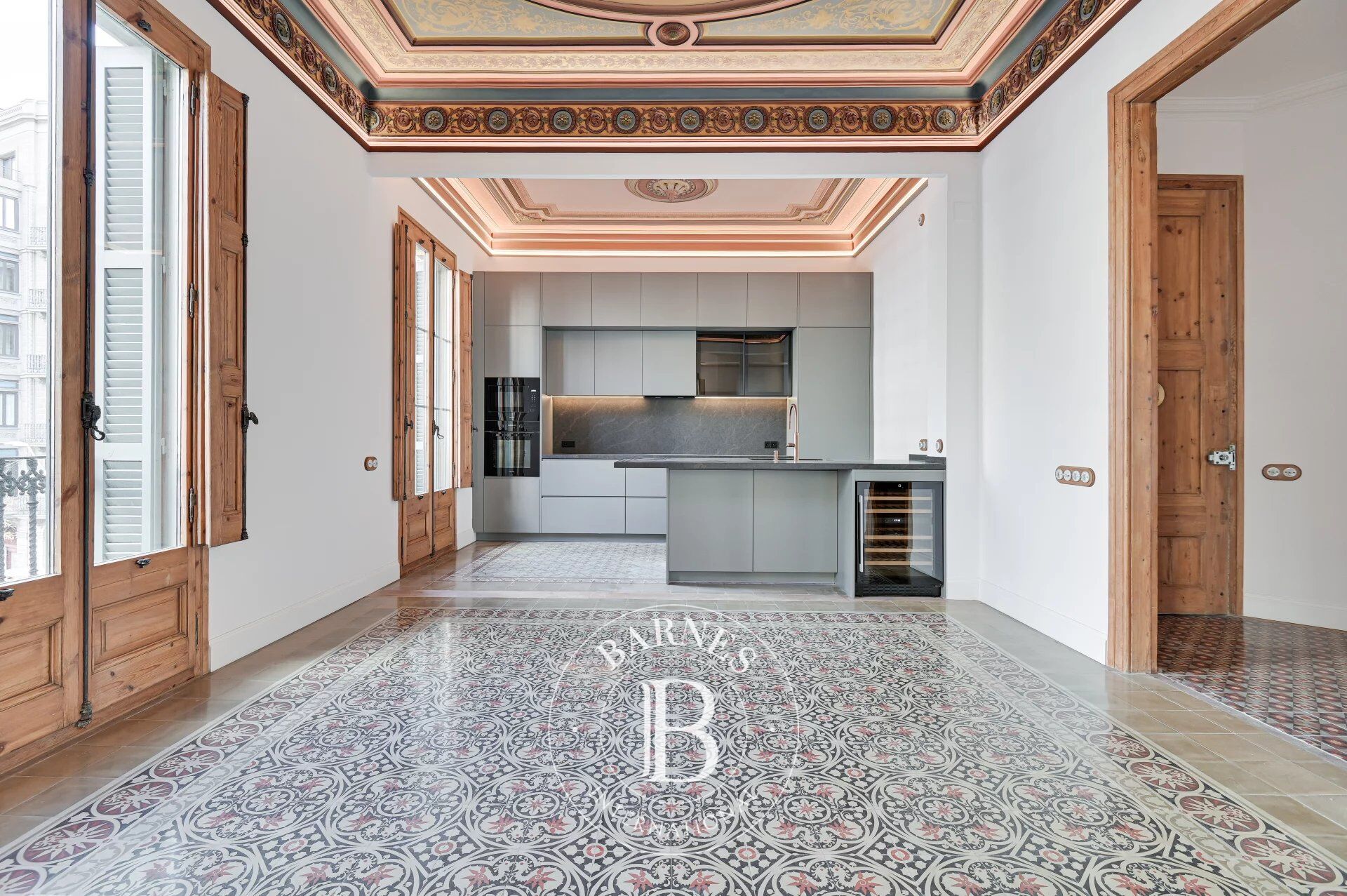 Exclusividad y modernismo en el corazón de l'Eixample - picture 1