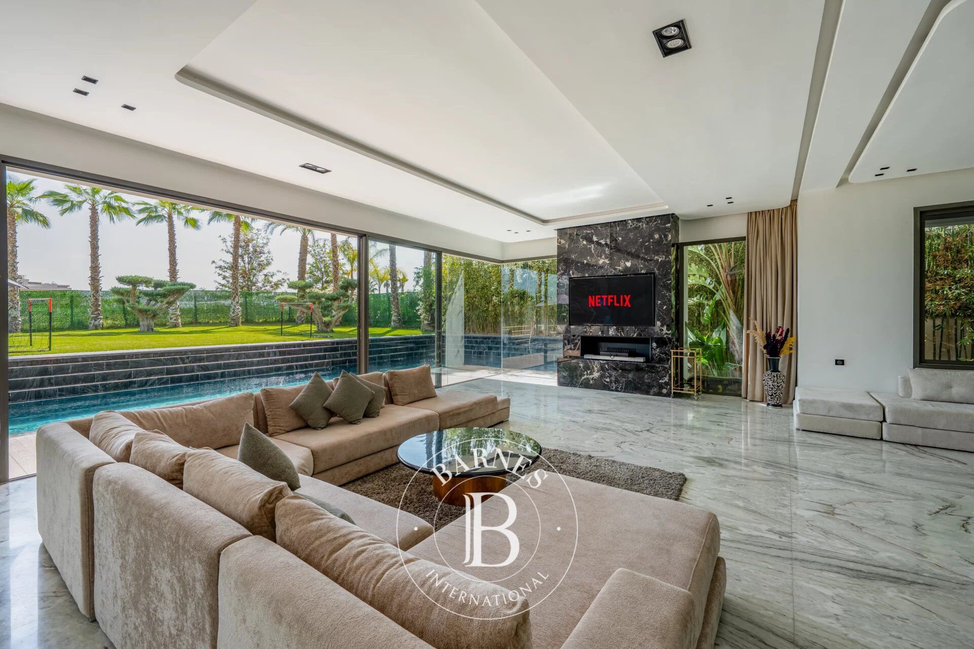 À Vendre – Villa de Prestige en Front de Golf –Argane, Marrakech - picture 3