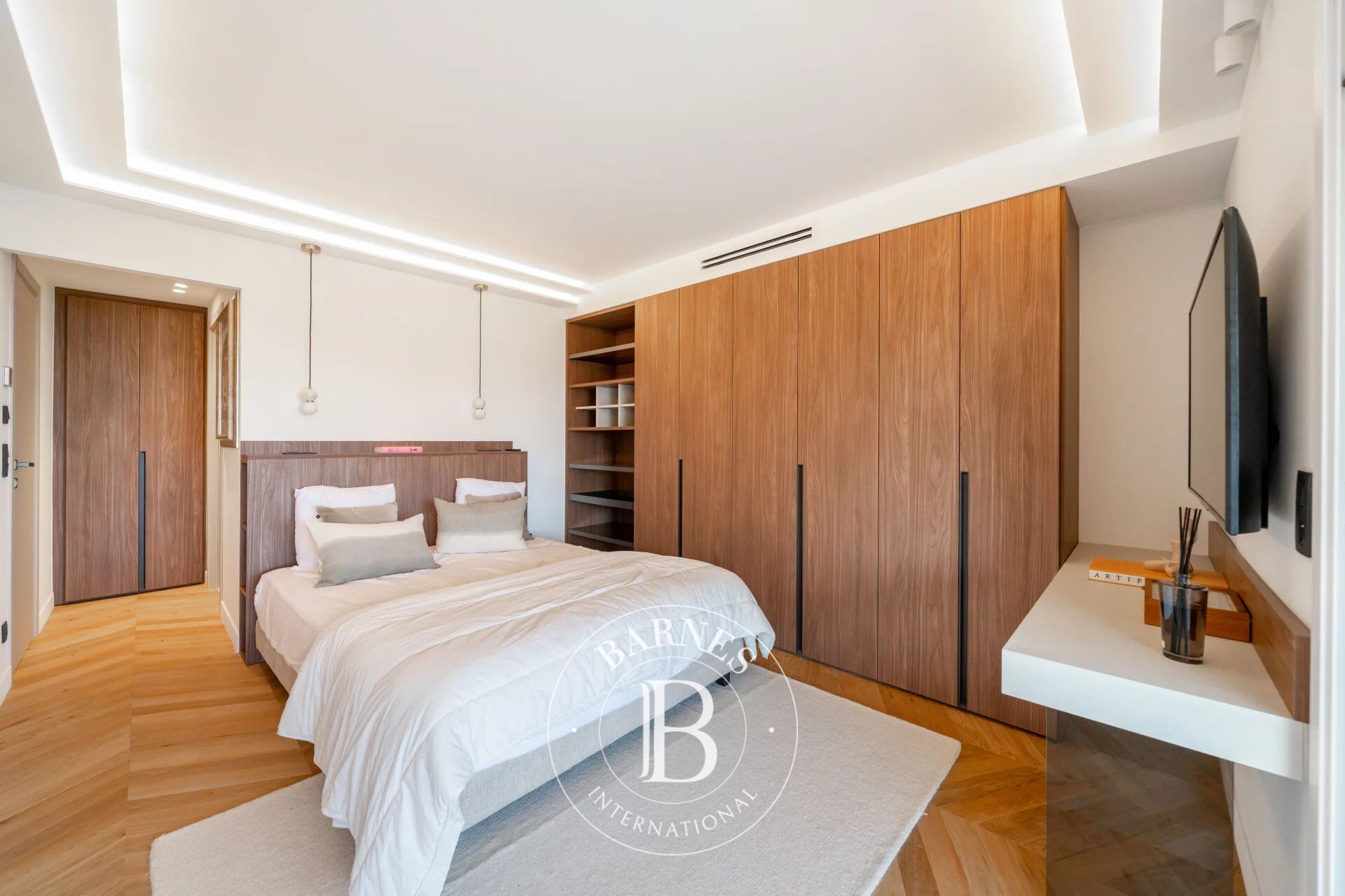 Daire Cannes - picture 11