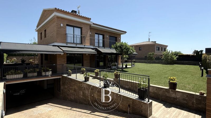 Venta Casa | Cabrera de Mar - picture 2