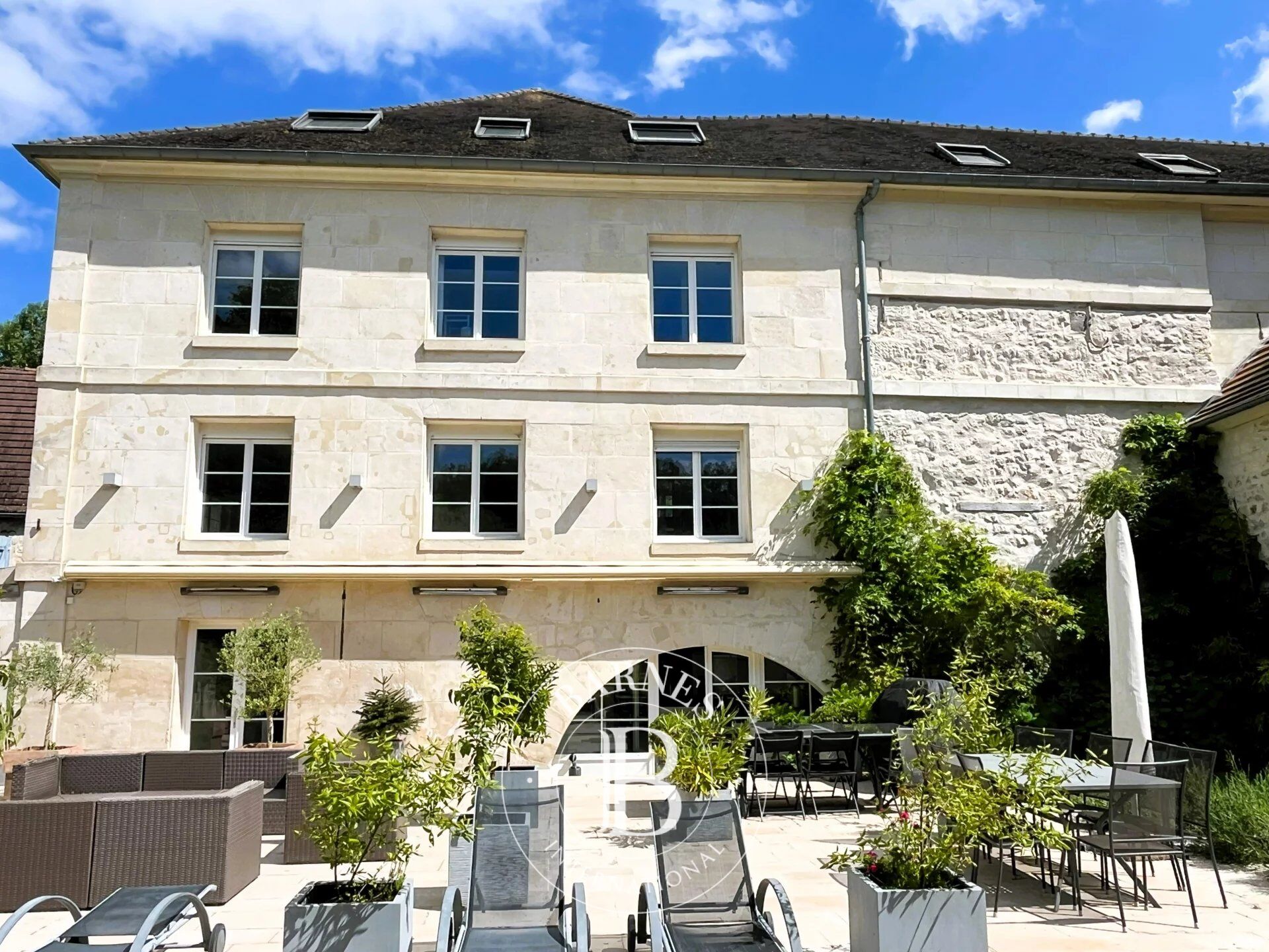 Casa Saintines - picture 1