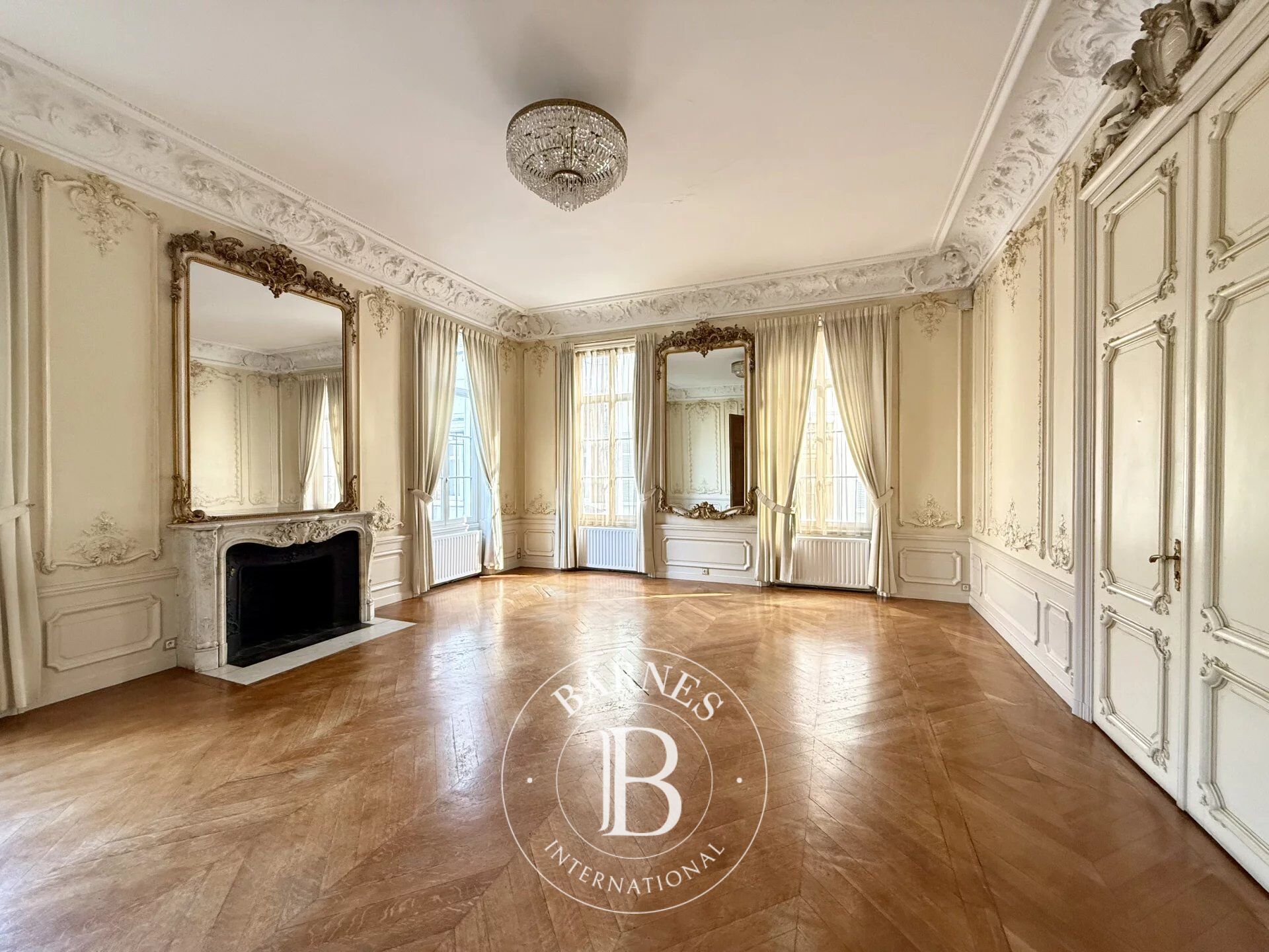 Residencia excepcional en el corazón de Valenciennes - picture 3