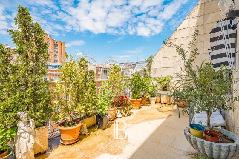 Venta, Piso Madrid - picture 1