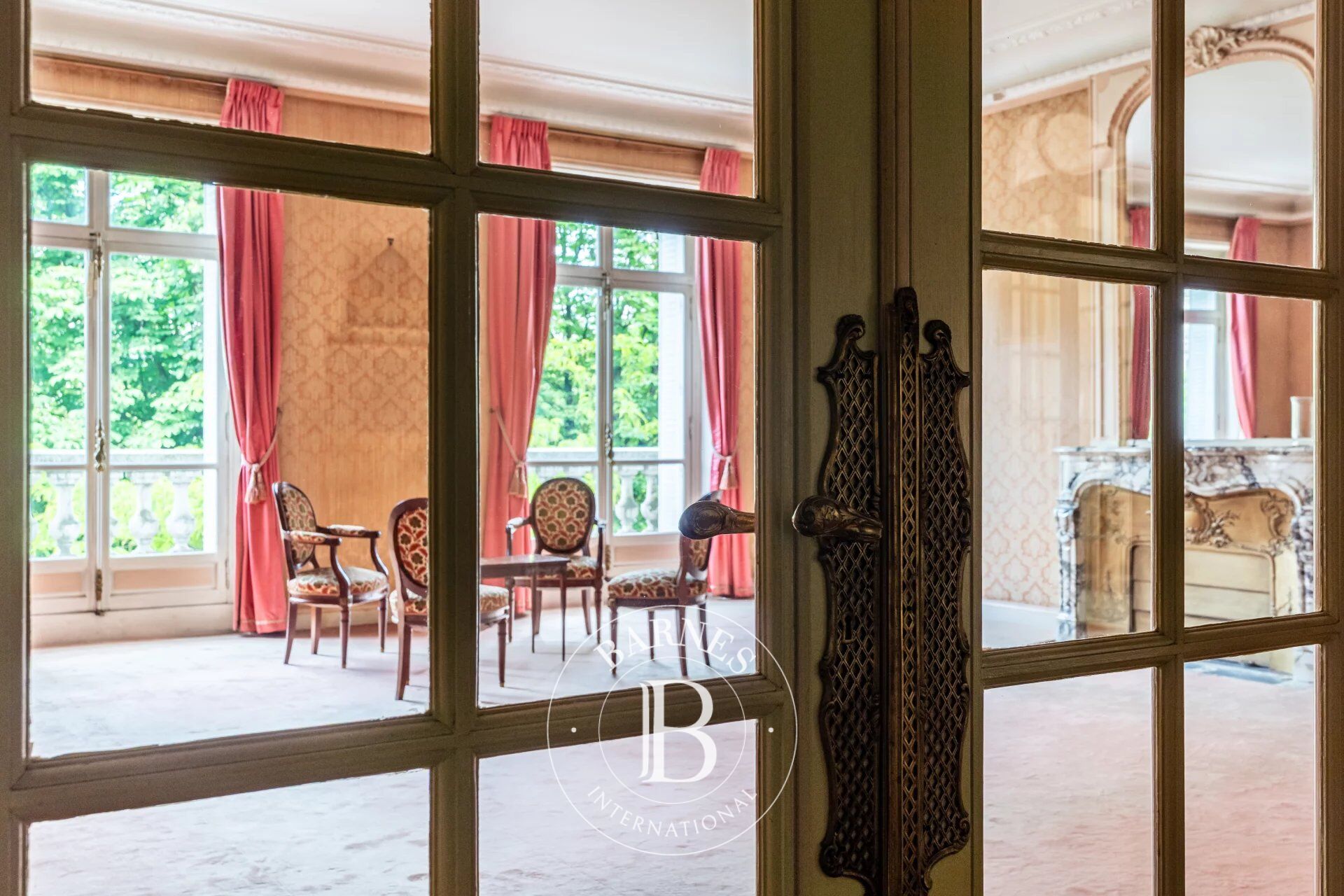 Exclusivité Paris 16 - Henri Martin - Appartement d'exception à rénover - picture 2