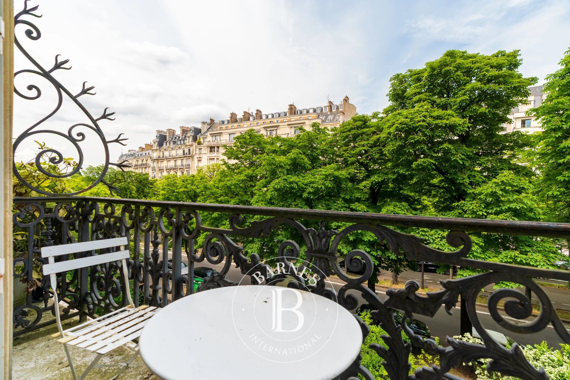 Exclusivité Paris 16 - Henri Martin - Appartement d'exception à rénover - picture 1