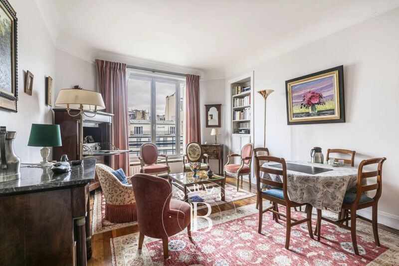 EXCLUSIVITÉ - VENTE APPARTEMENT - PARIS 15 - CAMBRONNE - 3 PIECES