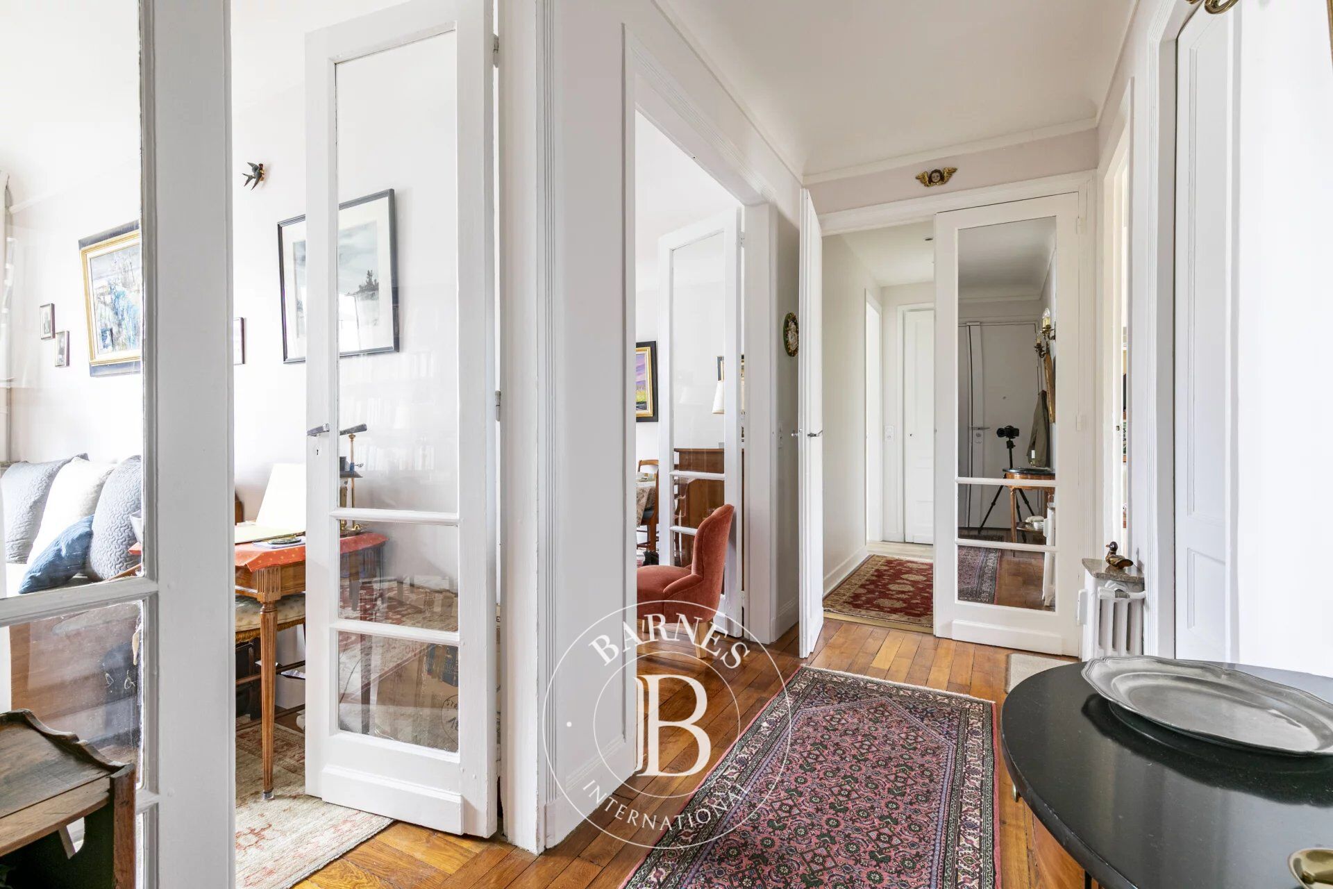 EXCLUSIVITÉ - VENTE APPARTEMENT - PARIS 15 - CAMBRONNE - 3 PIECES - picture 2