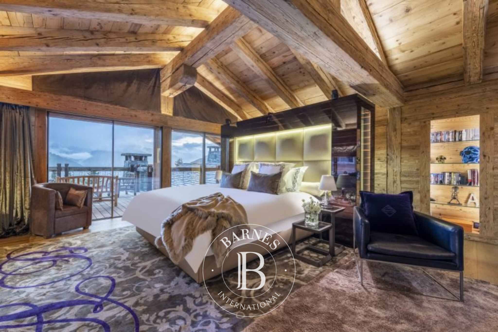 LE SUMMUM DU LUXE - CHALET 9 CHAMBRES - picture 1