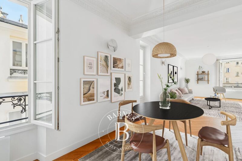 For Sale Apartment | Paris 7ème - picture 3