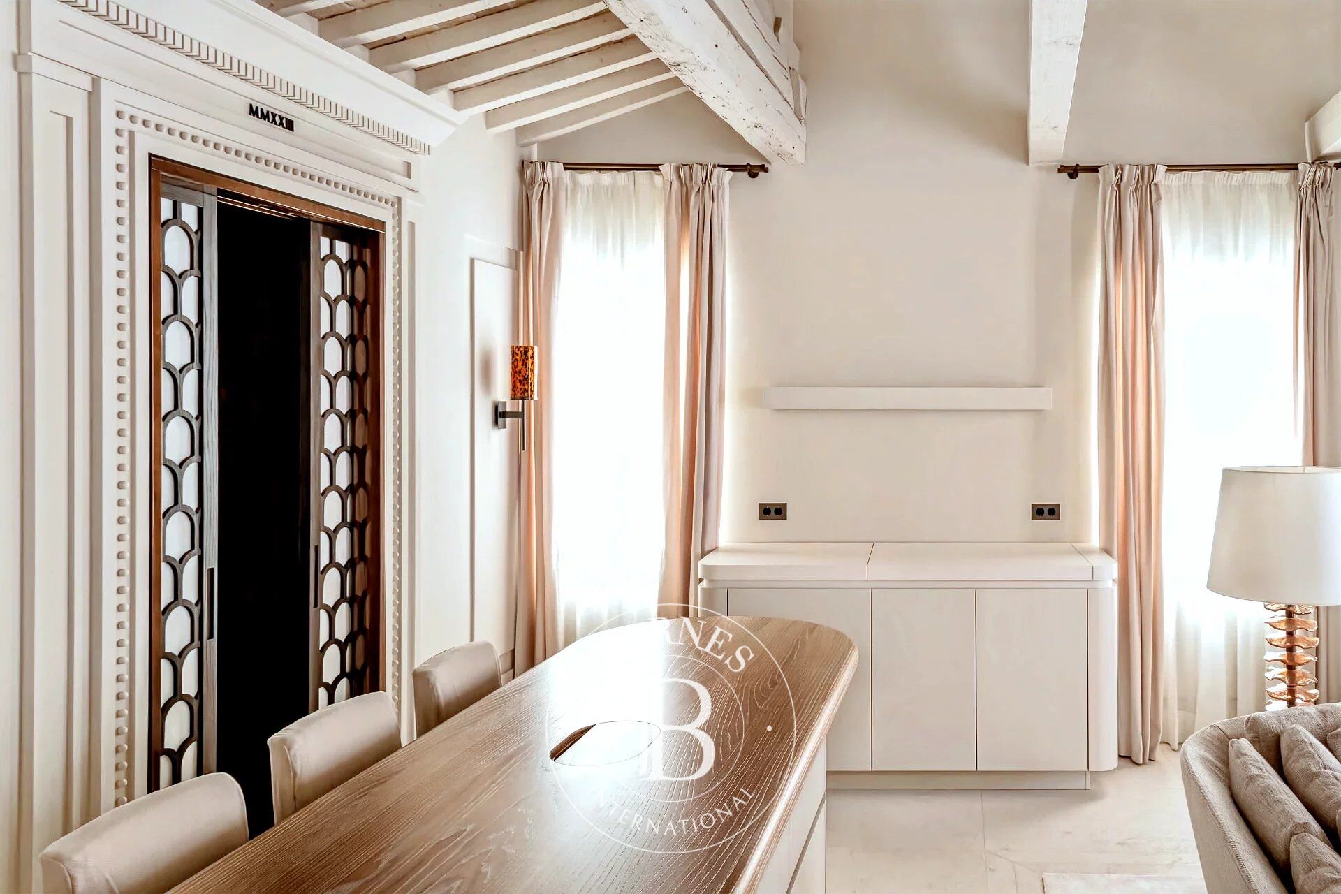 SUITE VIII - picture 2