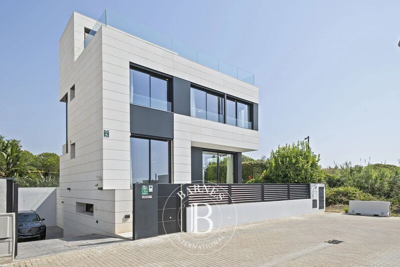 Venta Casa | Montgat - picture 1