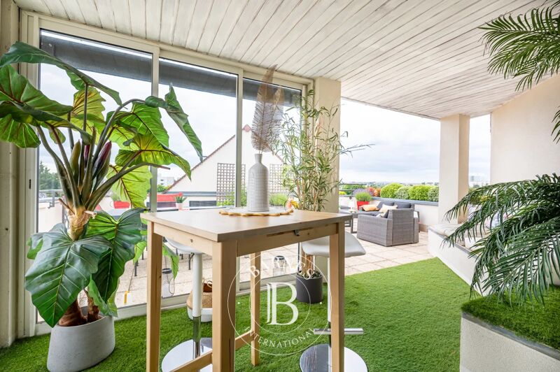 For Sale, Apartment Rueil-Malmaison - picture 2