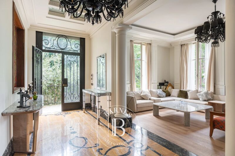 À vendre, Hôtel particulier Neuilly-sur-Seine - picture 3