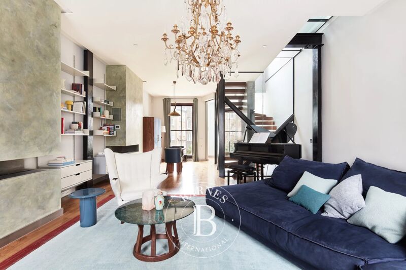 Venta, Casa London - picture 1