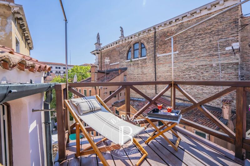 For Sale Apartment | Venezia - picture 1