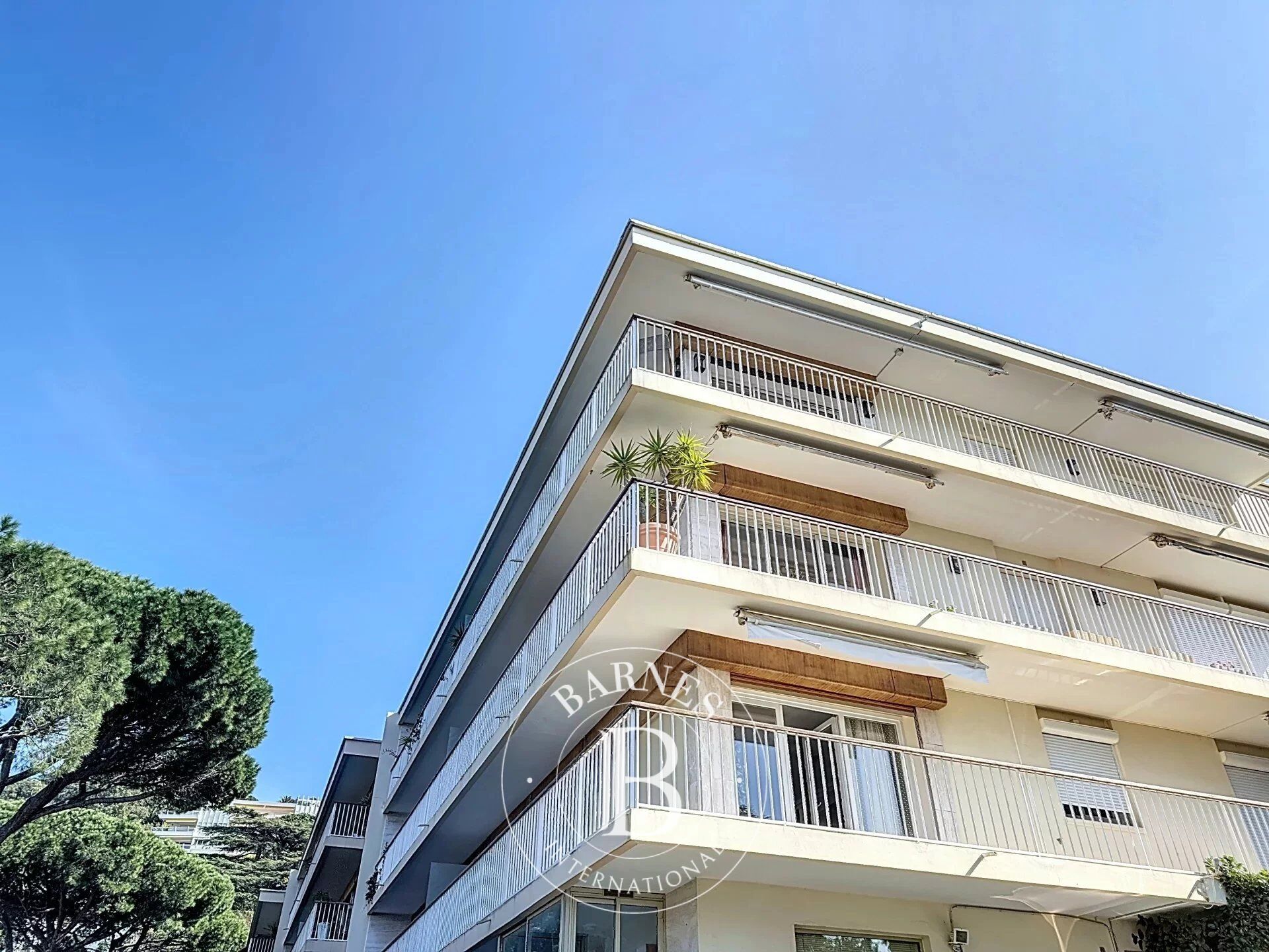 Daire Cannes - picture 12