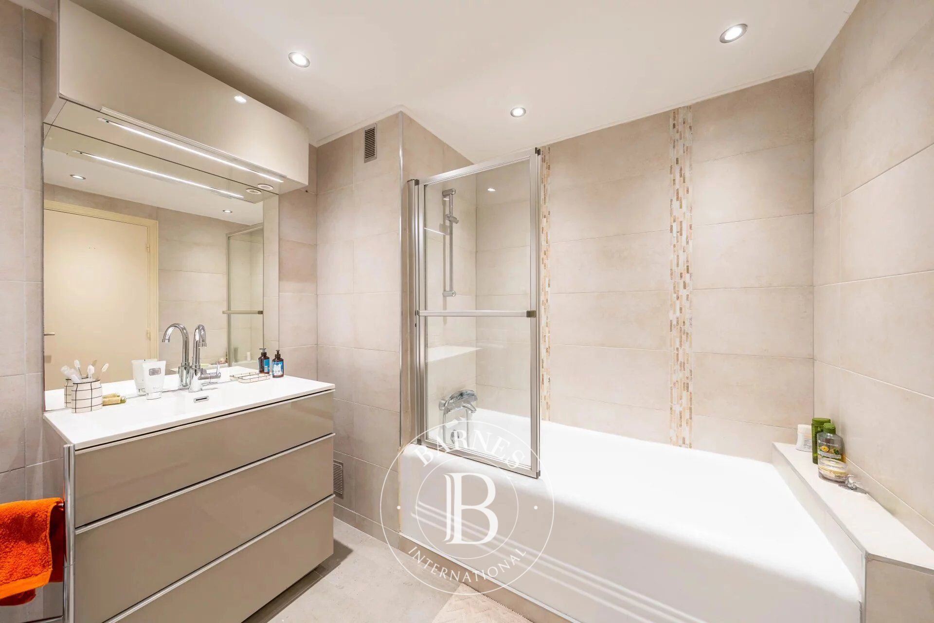 Daire Cannes - picture 10