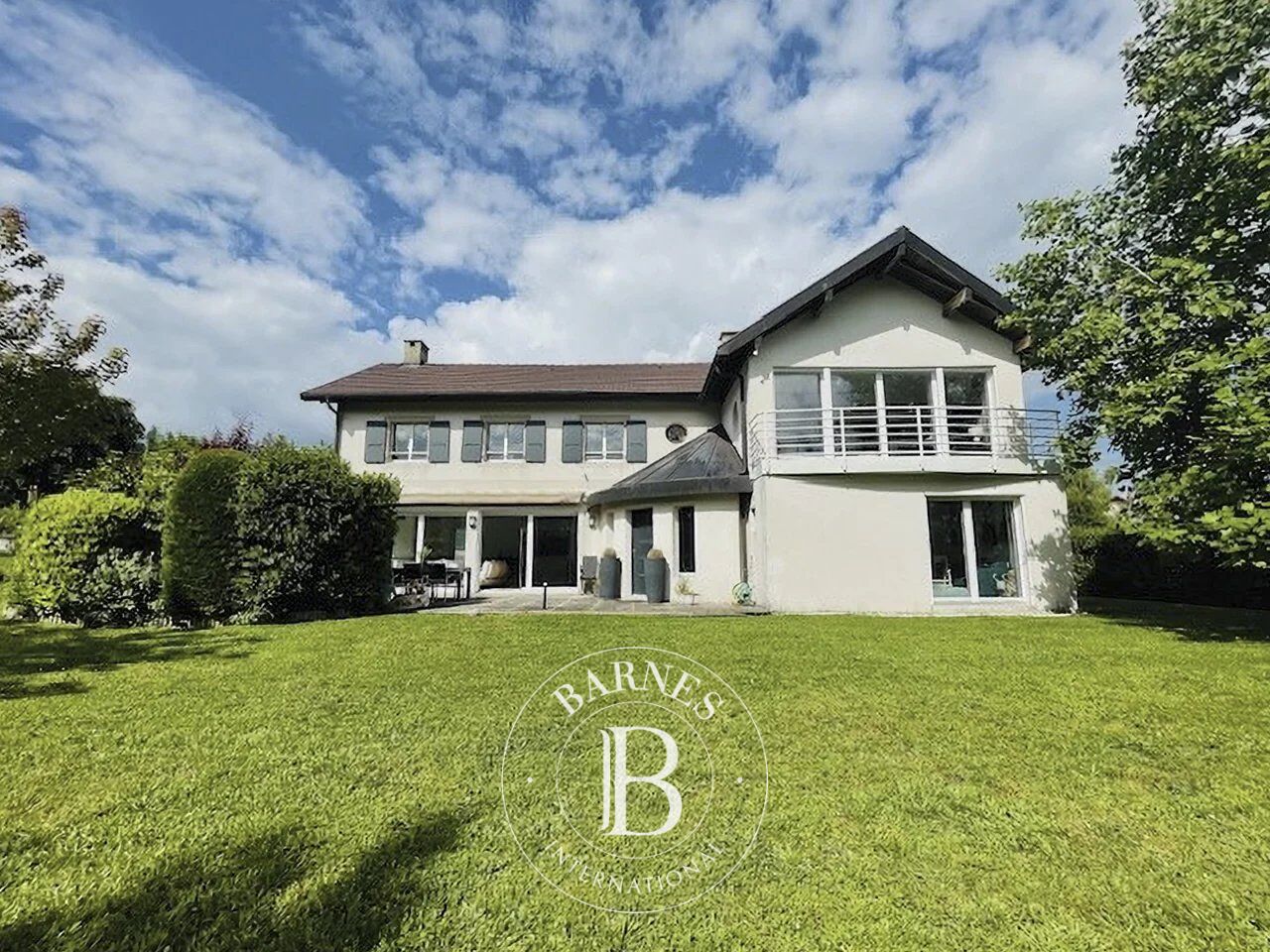 Villa Divonne-les-Bains