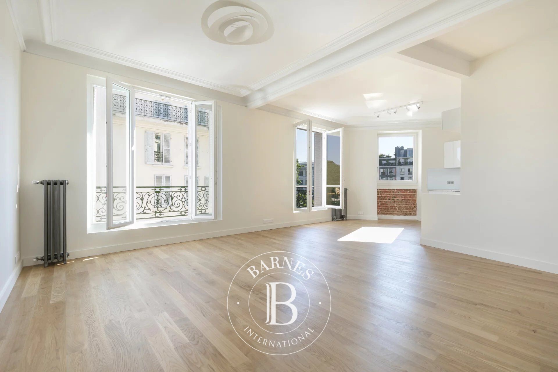 Piso Paris 10ème - picture 1