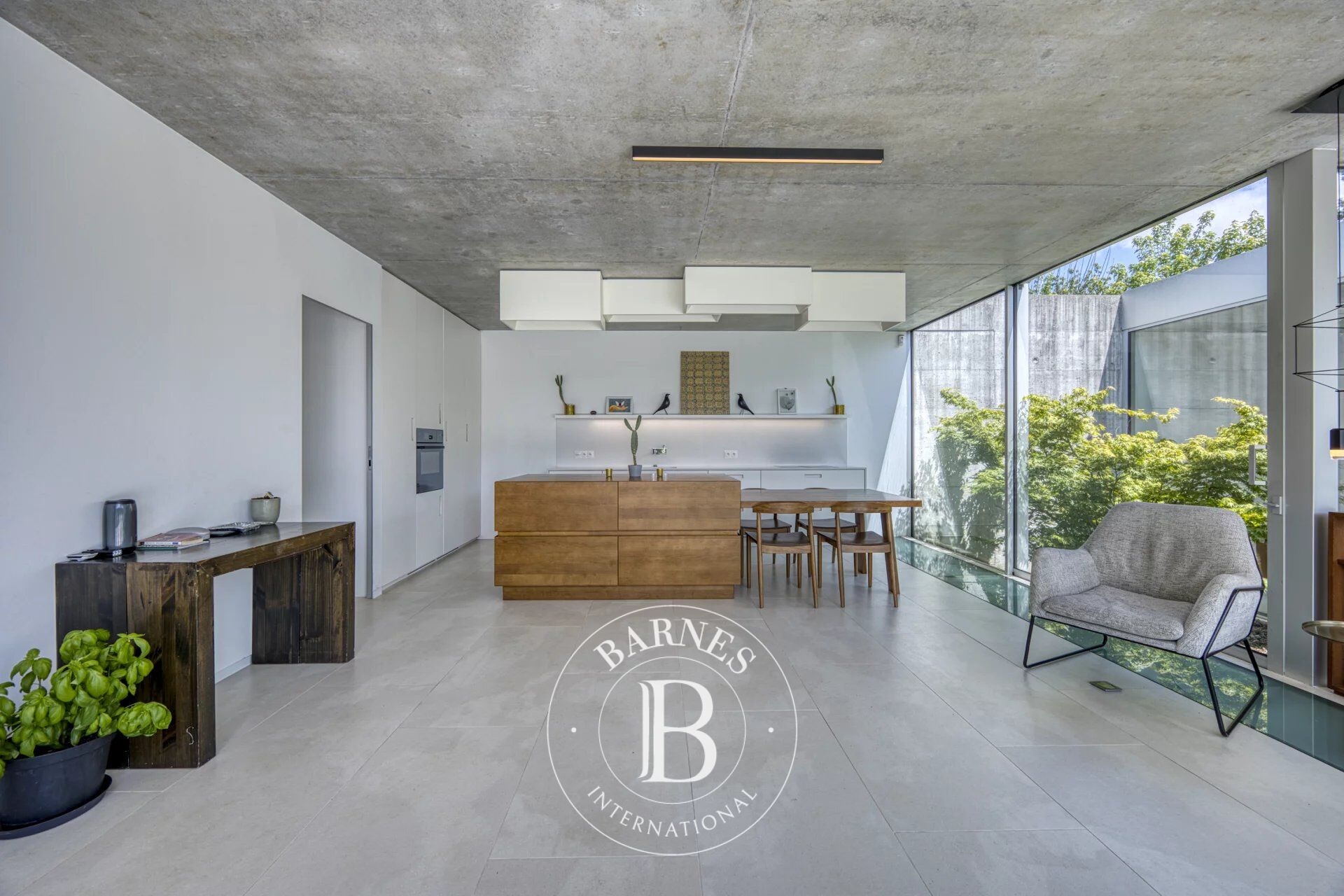 BARNES GENEVOIS - SAINT-JULIEN-EN-GENEVOIS - VILLA  CONTEMPORAINE - picture 2