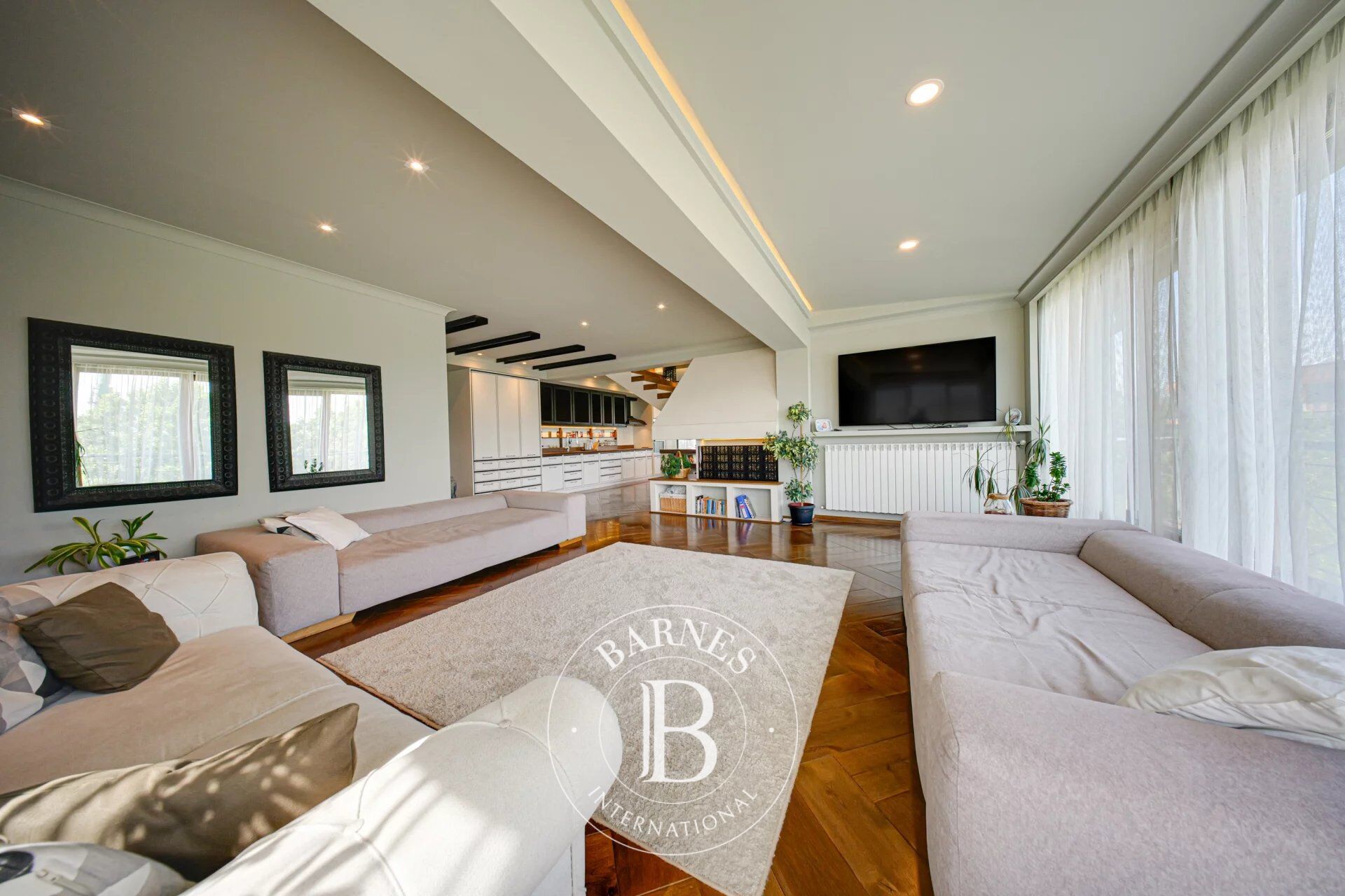 Daire Sofia - picture 11