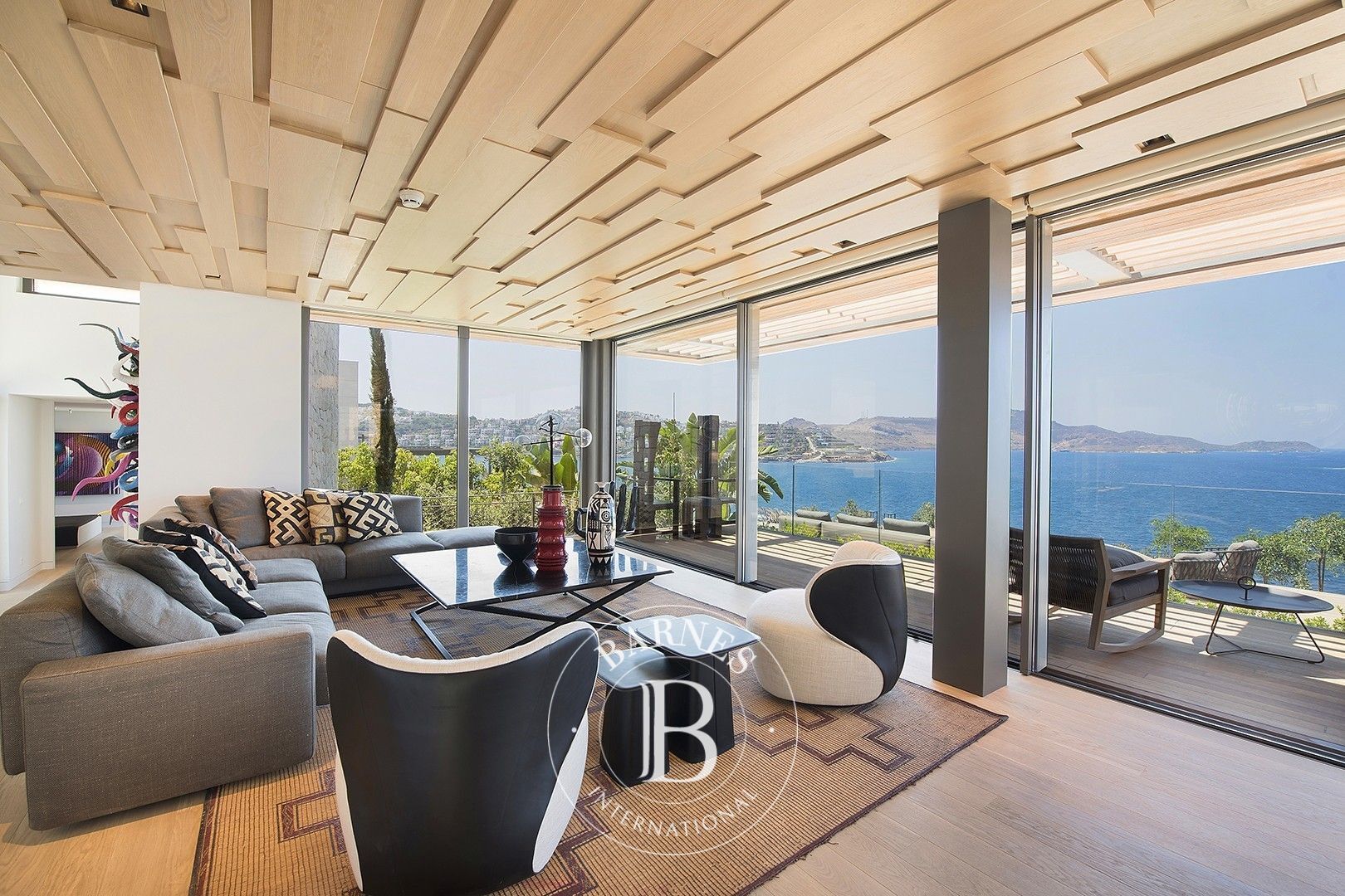 The Ritz-Carlton Residences - picture 8