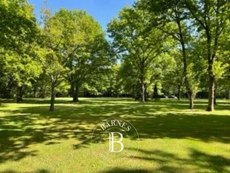 Terreno urbanizable Grosrouvre