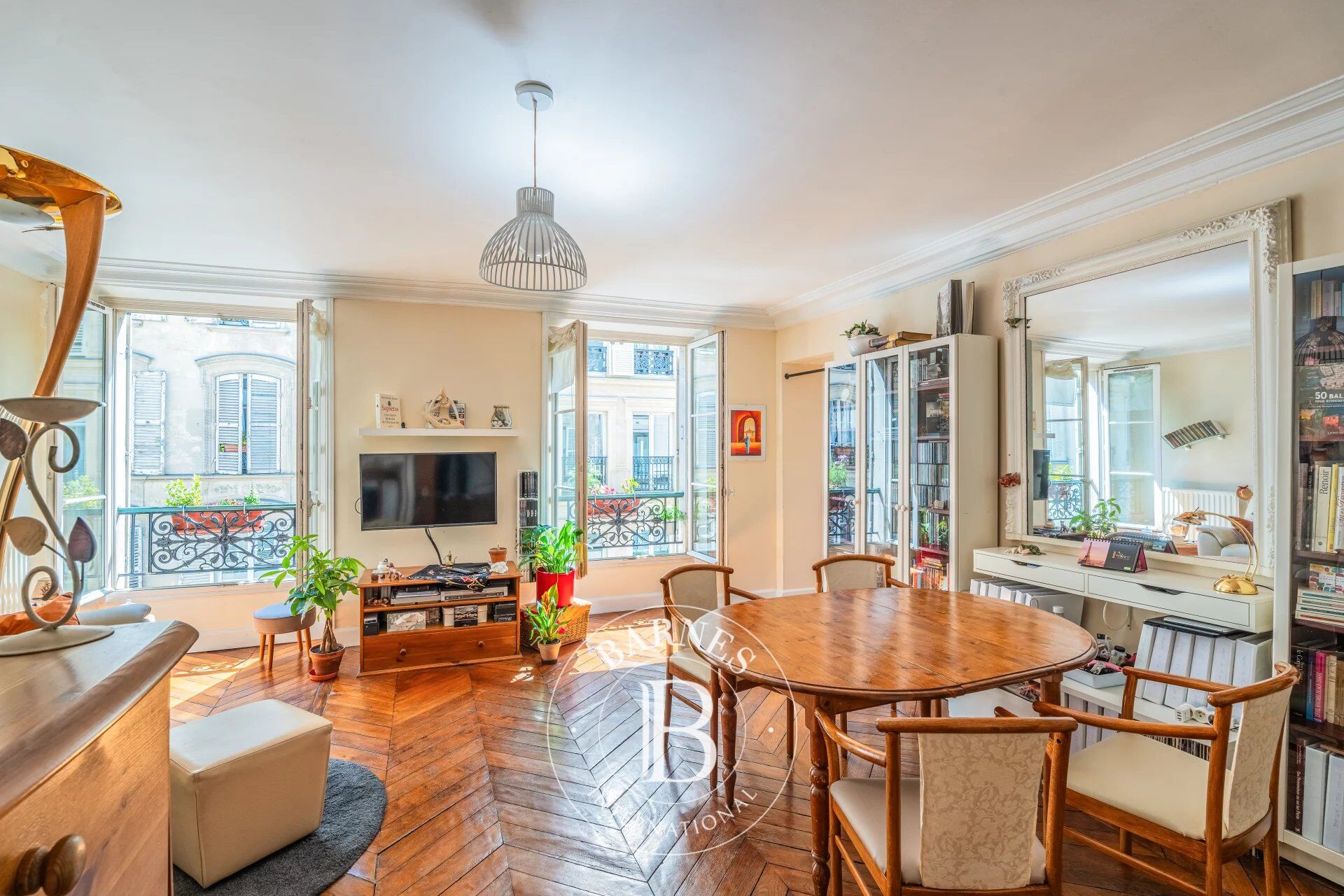 Piso Paris 4ème - picture 3