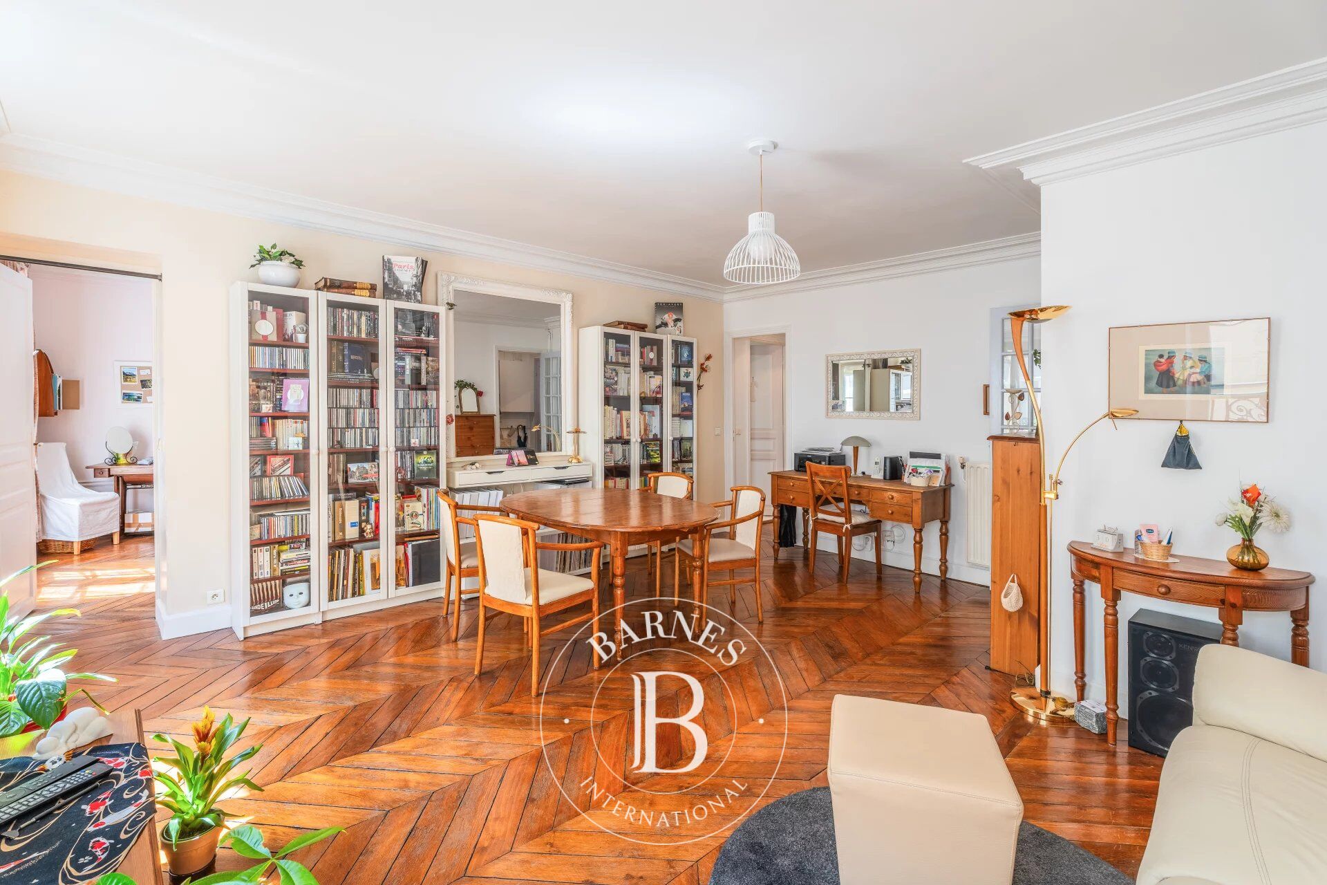 Piso Paris 4ème - picture 1