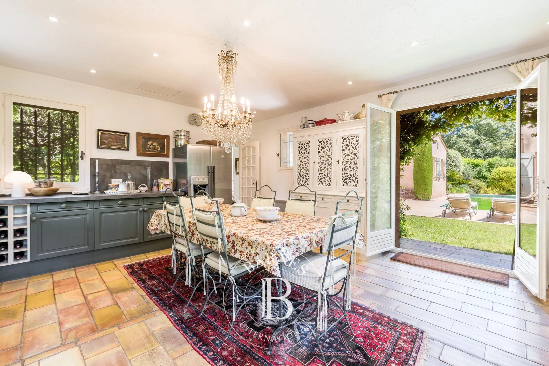 Villa Roquefort-les-Pins - picture 9