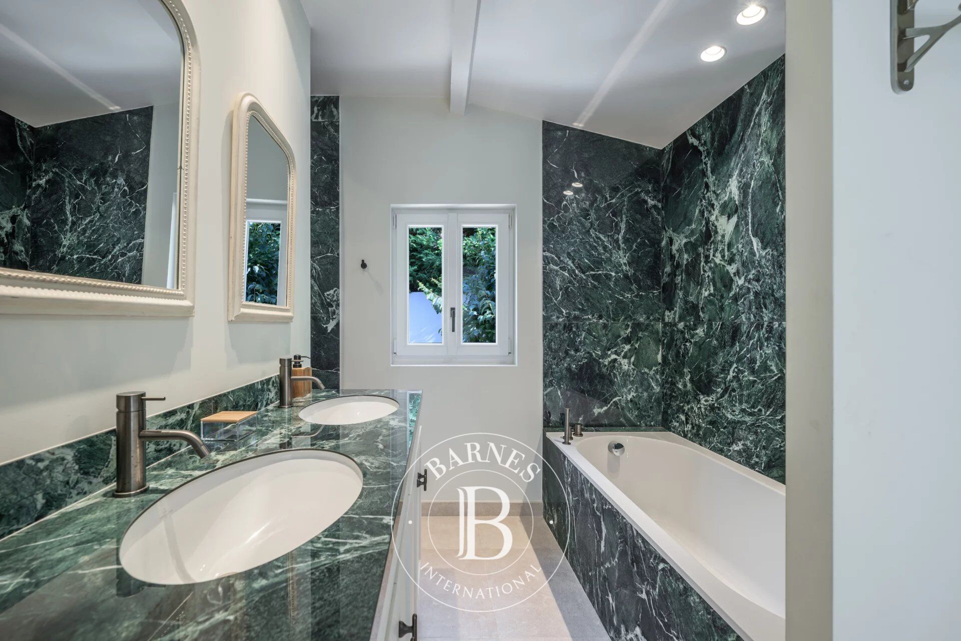 Villa Cannes - picture 11